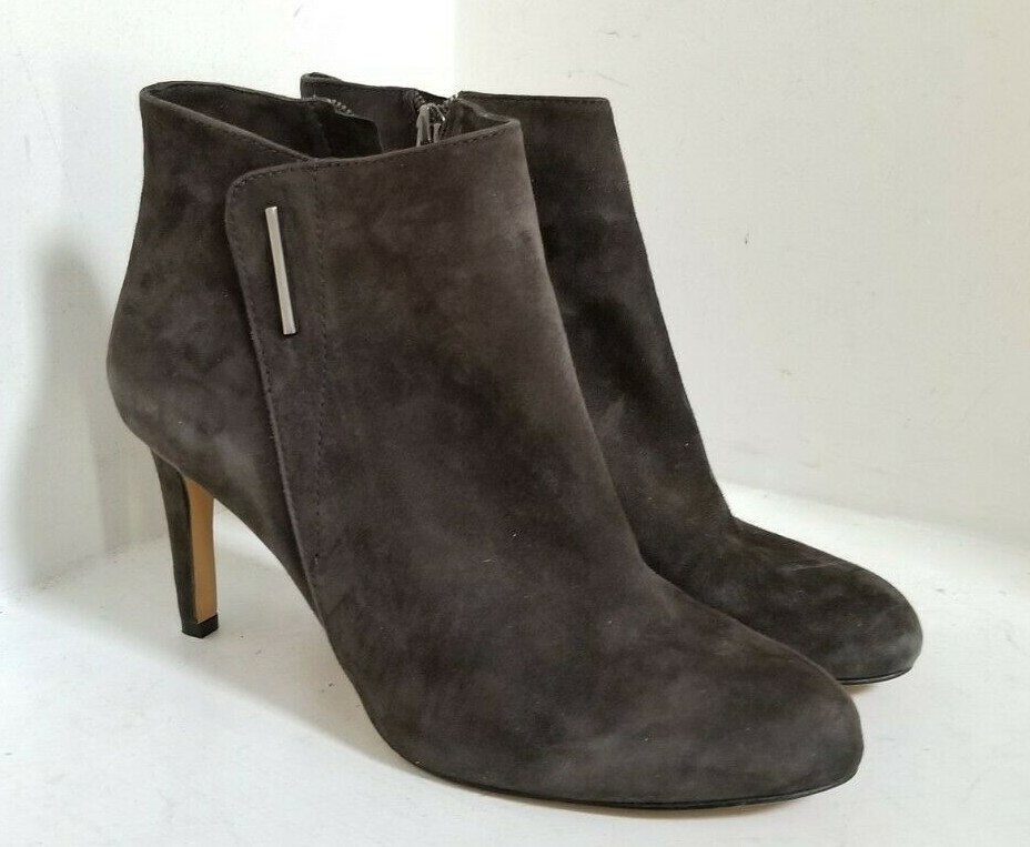 Vince Camuto 8.5W Charlotte BROWN Soft Suede Dress Ankle Boot 3.25″ Heel Zip Up