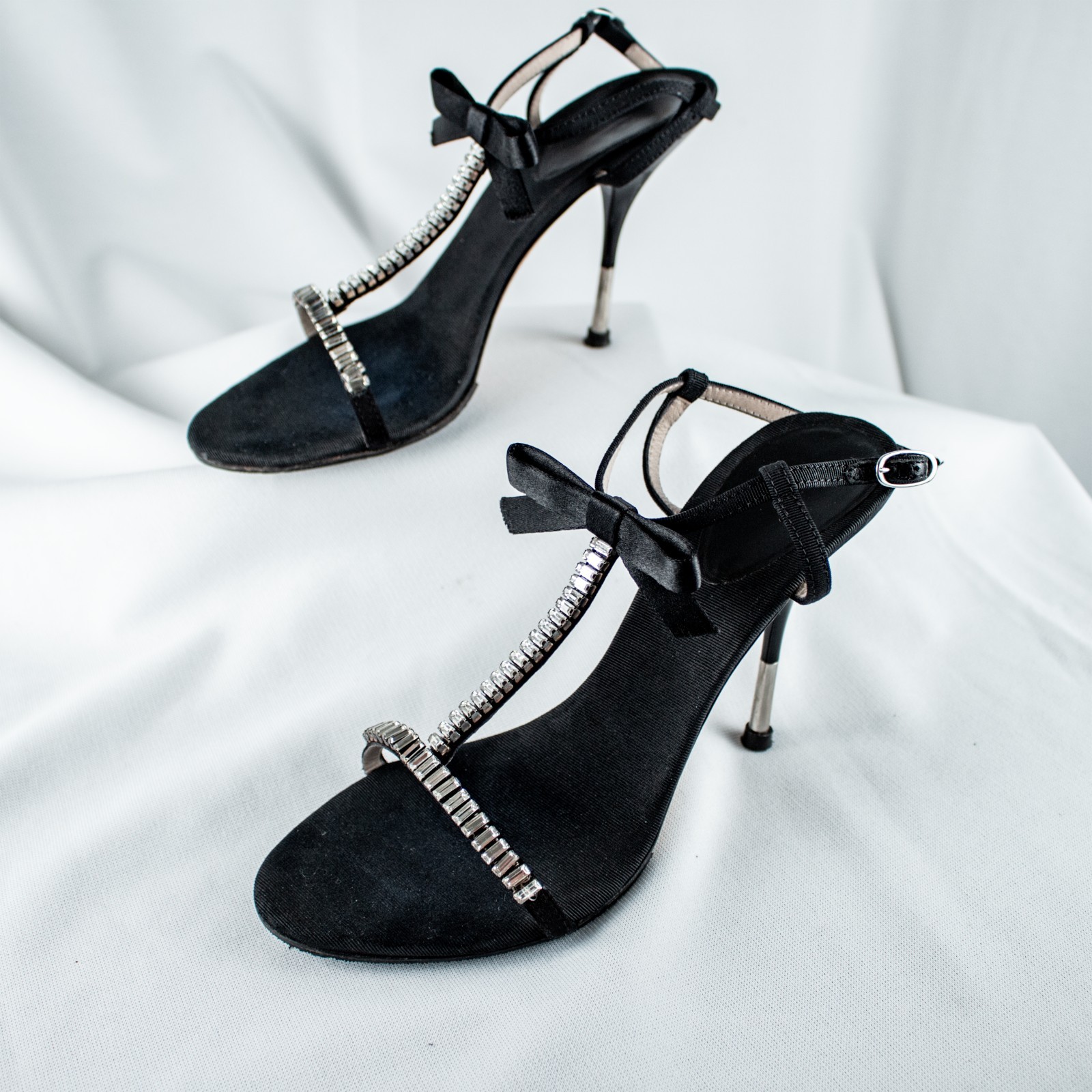 VERO CUOIO Vibram Black Silver Reflector Slingback Dress Shoes Size 7, Euro 36.5