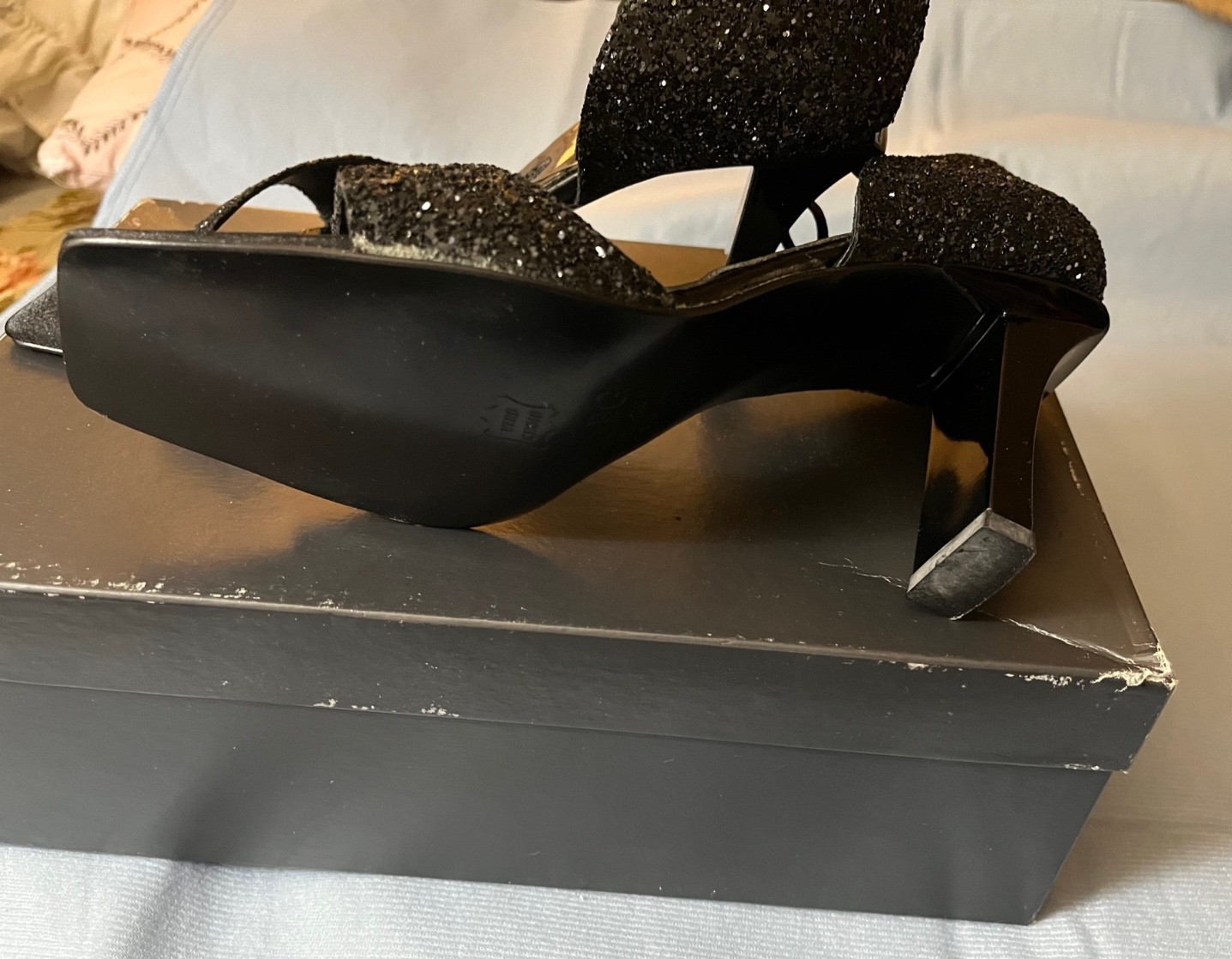 NIB Max Azaria Glitter evening shoes style Rain size 7 1/2 B – 3 1/4 inch heel
