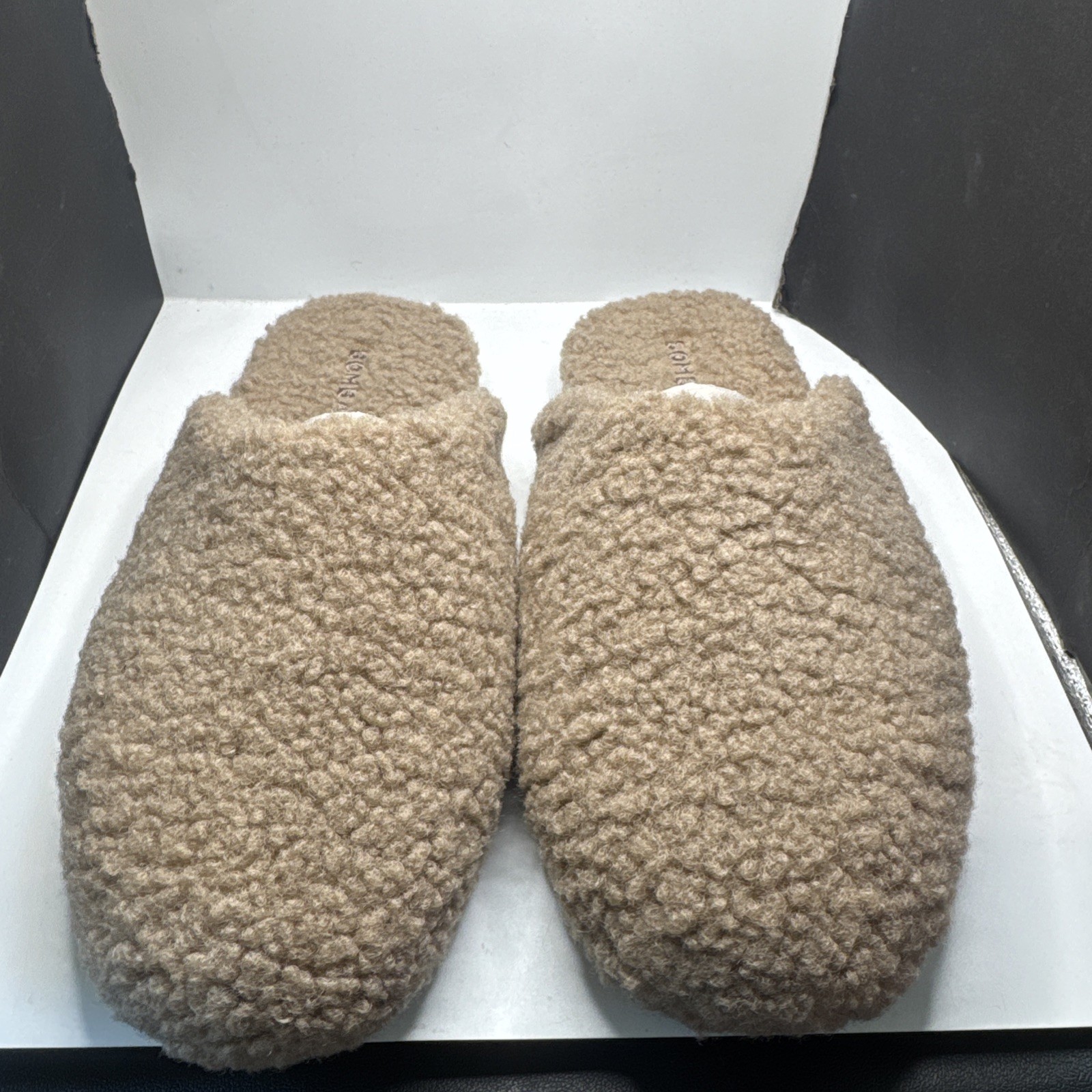 BOMBAS WOMEN’S SUNDAY MULE SLIPPERS IN LIGHT BROWN Size 8