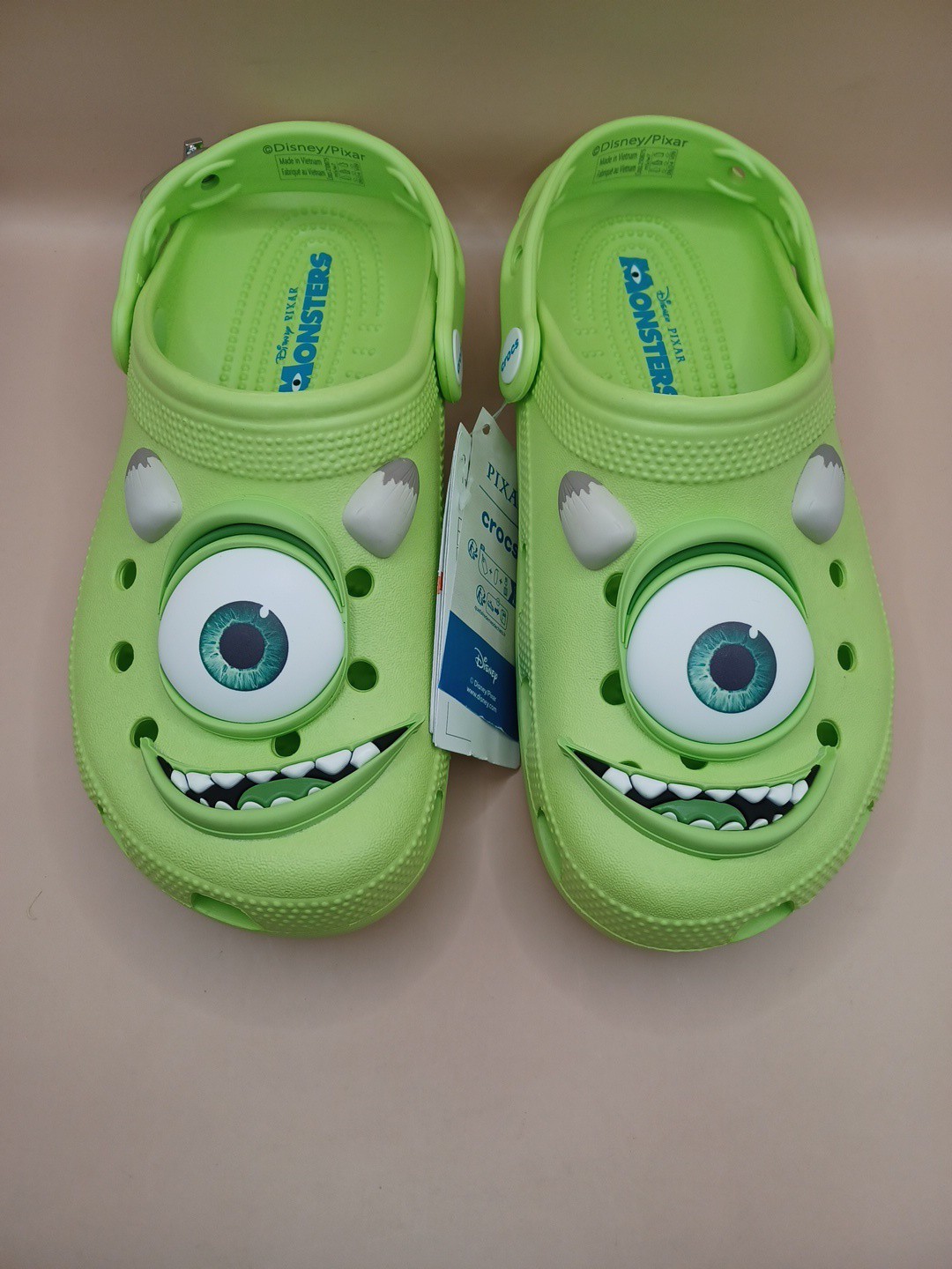 Crocs Monster Inc Mike Wazowski Classic Clog-Green Size Men 5 Women 7 US