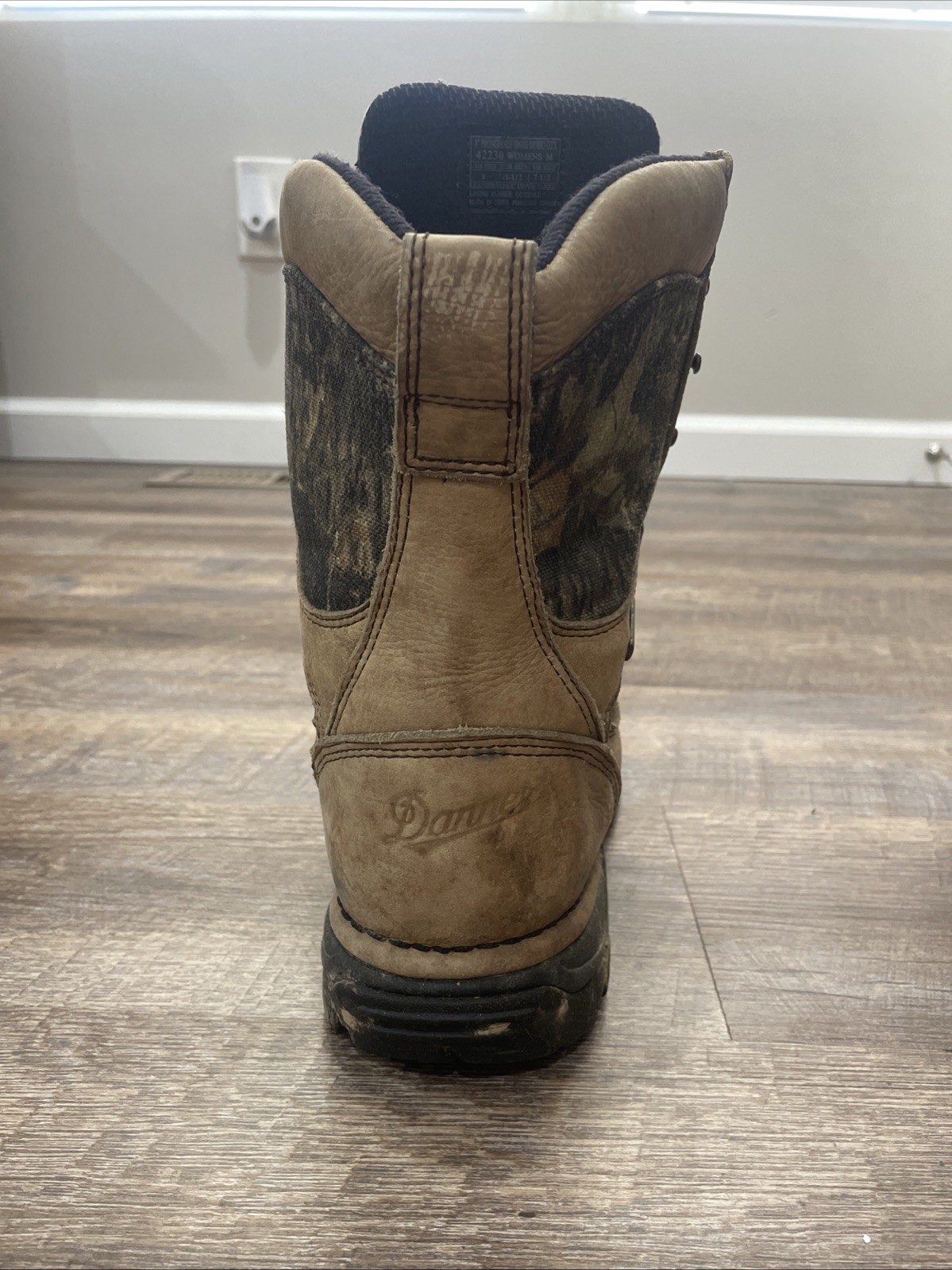 Danner Women’s 8” Pronghorn 1000G MOBU GTX Hiking Hunting Boots Leather Size 9