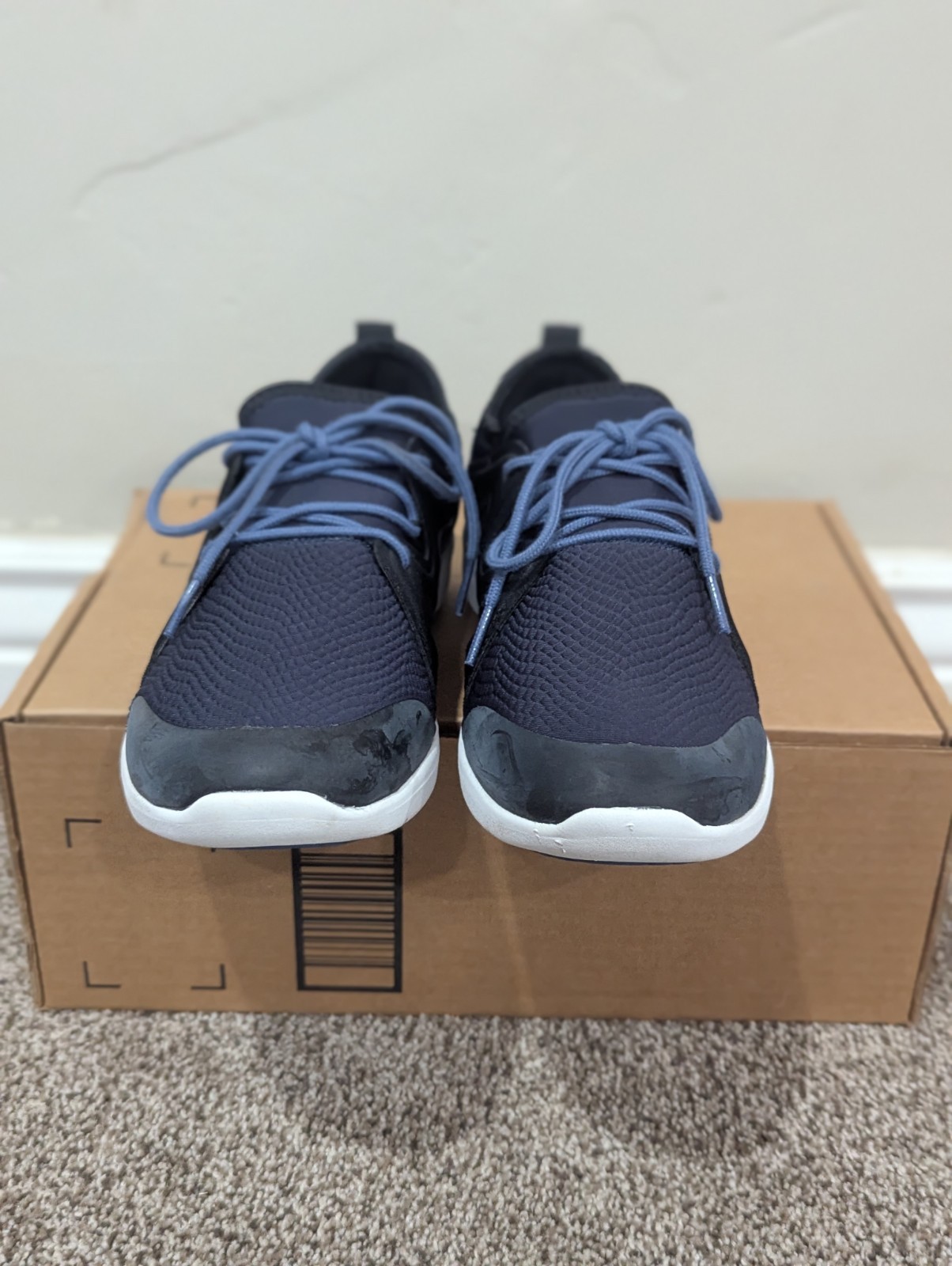Size 9 Women’s Vionic Storm/ASR1724 Navy Lace Up Low Top Sneakers Shoes