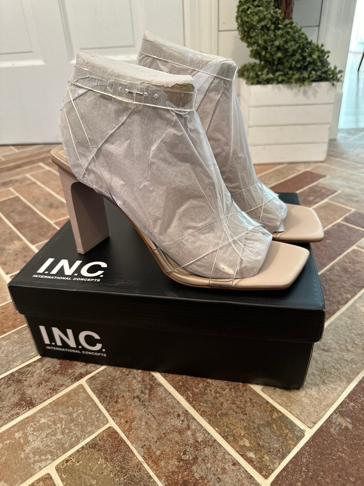 INC Clear Vinyl Heels size 11 NWB
