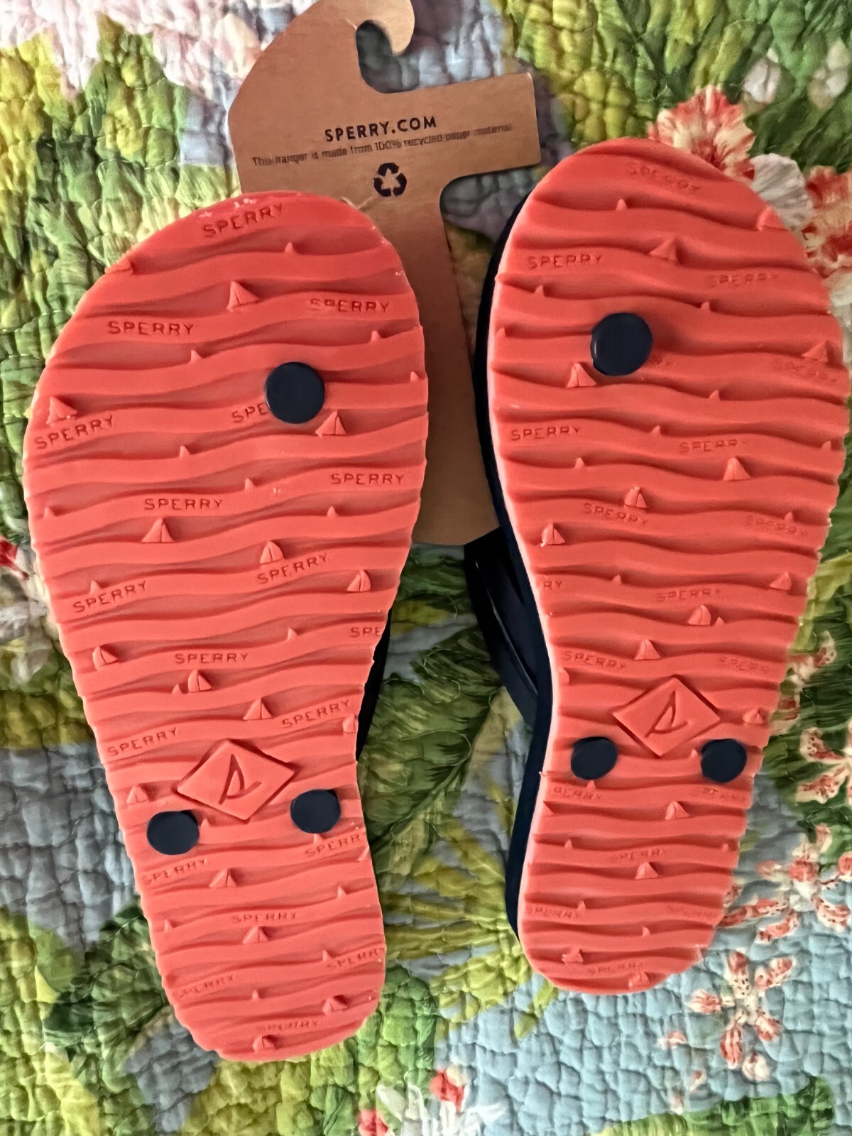 SPERRY RUBBER THONGS, WHARF THONG WITH LOBSTERS, BRAND NEW