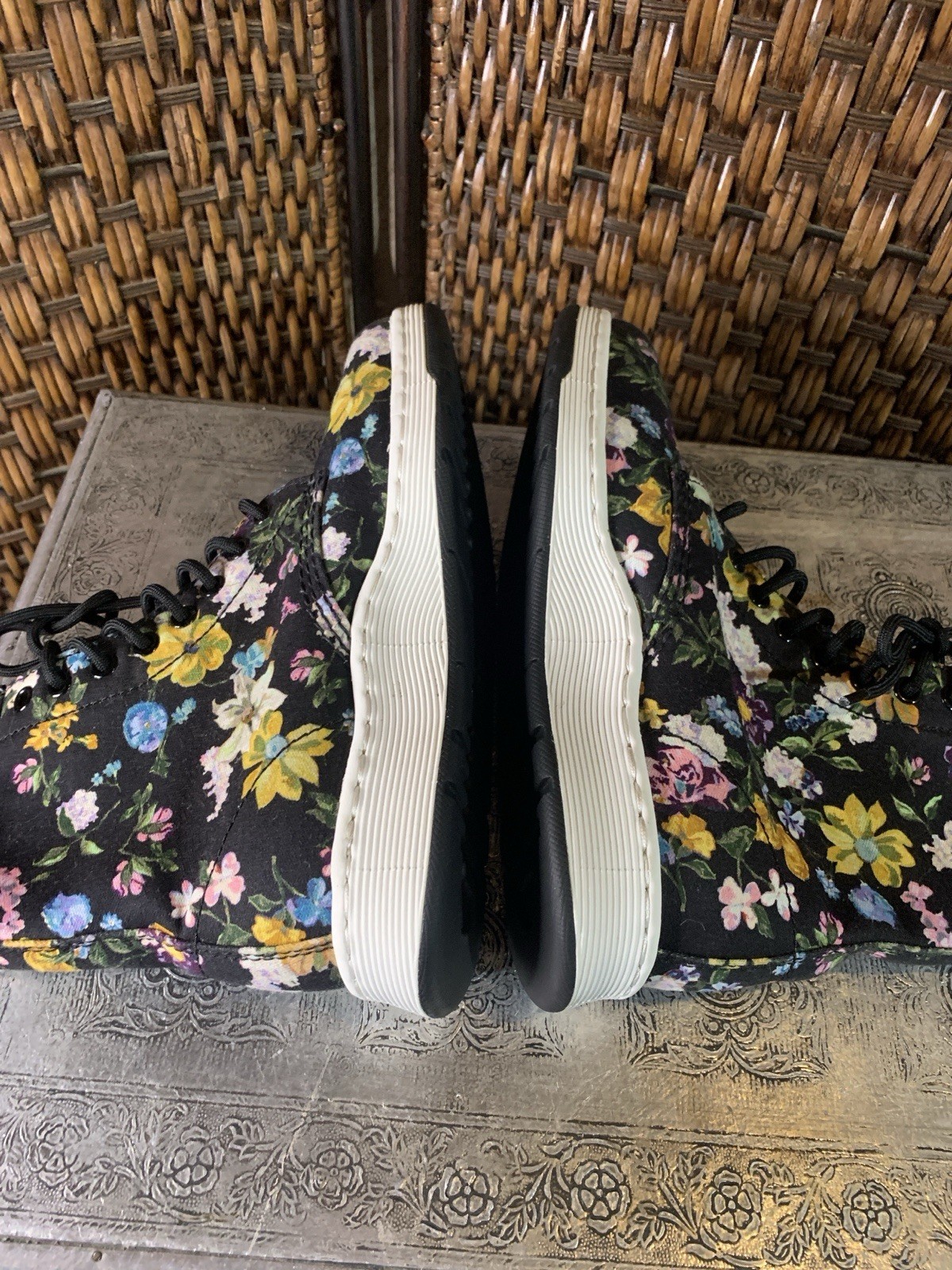 Dr. Martens Newton Darcy Floral Print Fabric Booties Size 6