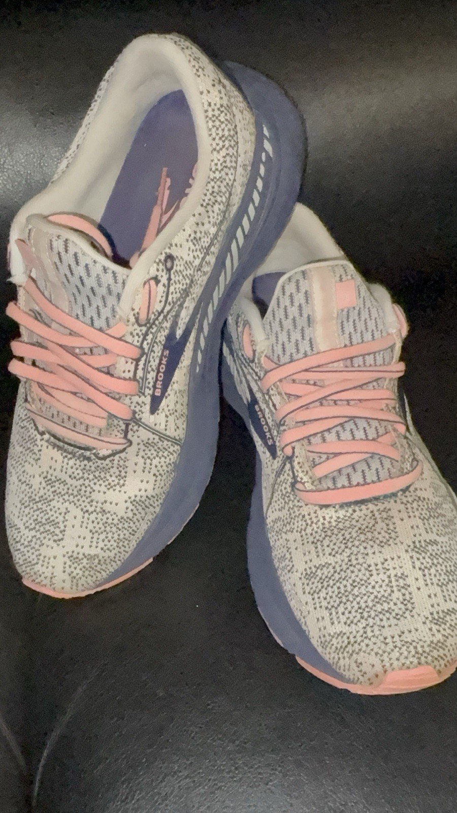 Brooks Adrenaline GTS 21 Women’s Running Shoes Lace-Up Low Top Coral/White