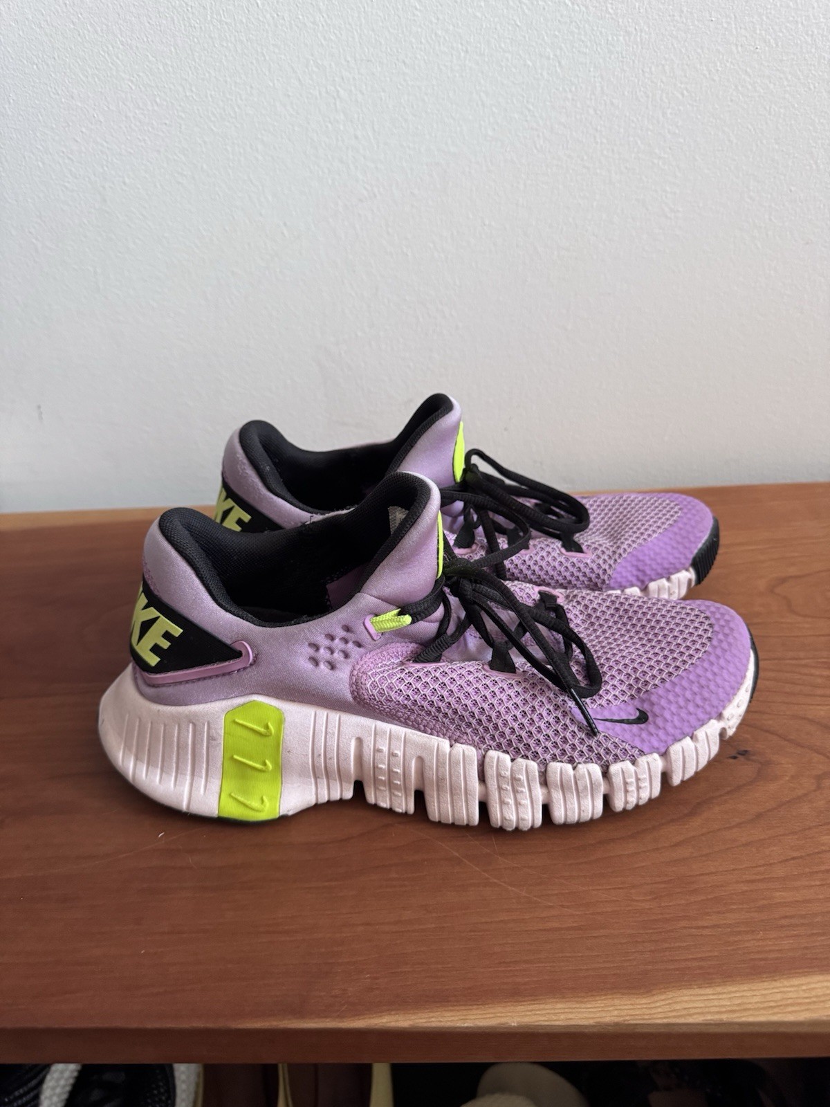 nike free metcon 4 W9.5