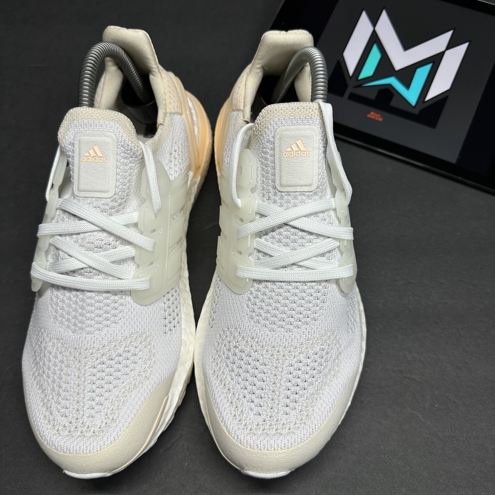 Adidas UltraBoost 19.5 DNA Running Women’s Size 8.5 White Beige GZ6469 NBY