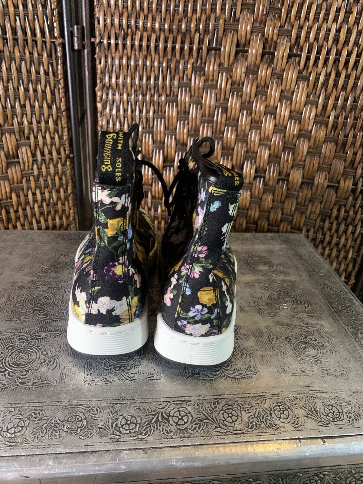Dr. Martens Newton Darcy Floral Print Fabric Booties Size 6