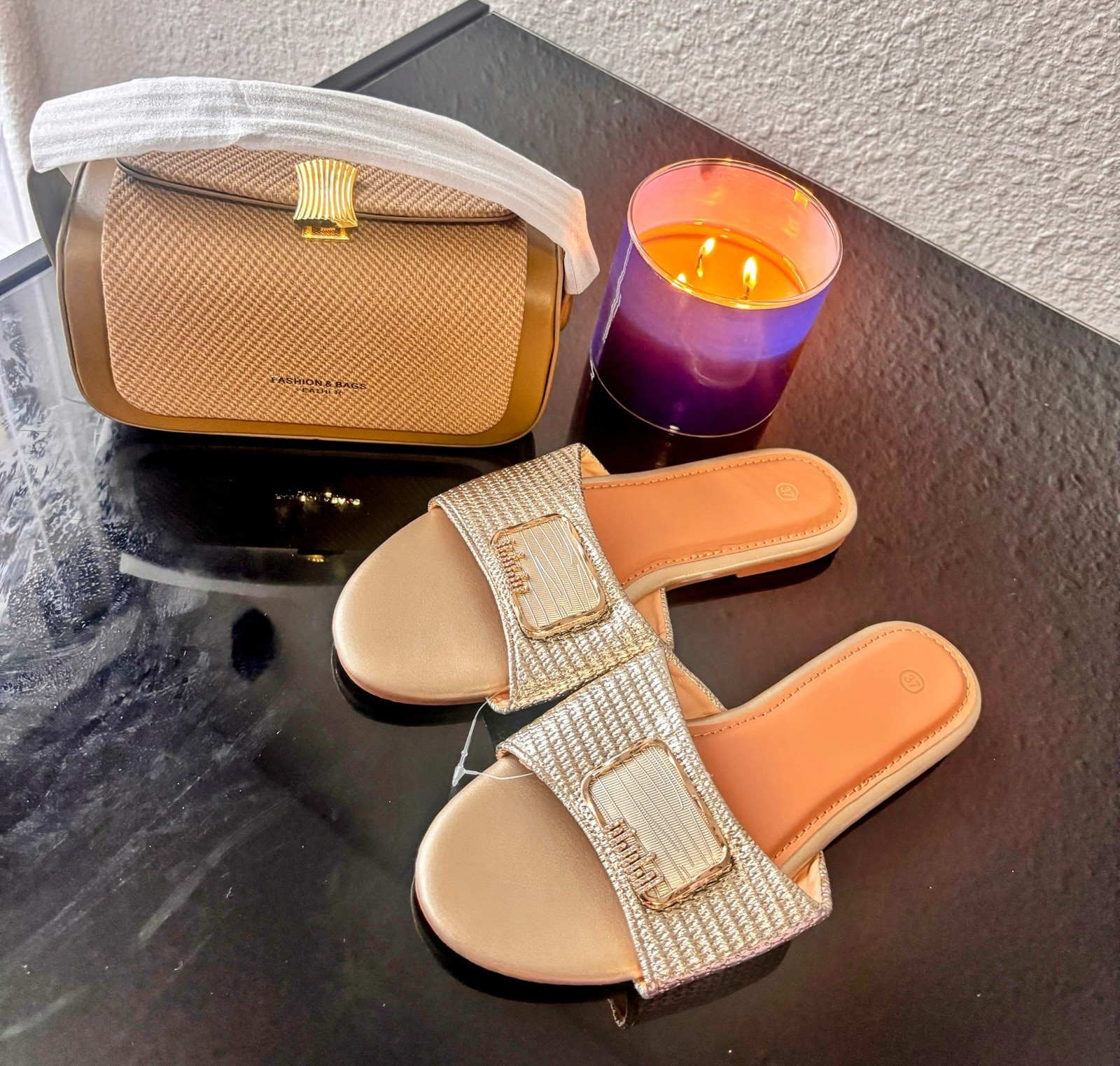 New women’s handbags and flat sandals. Available separately or as a set.