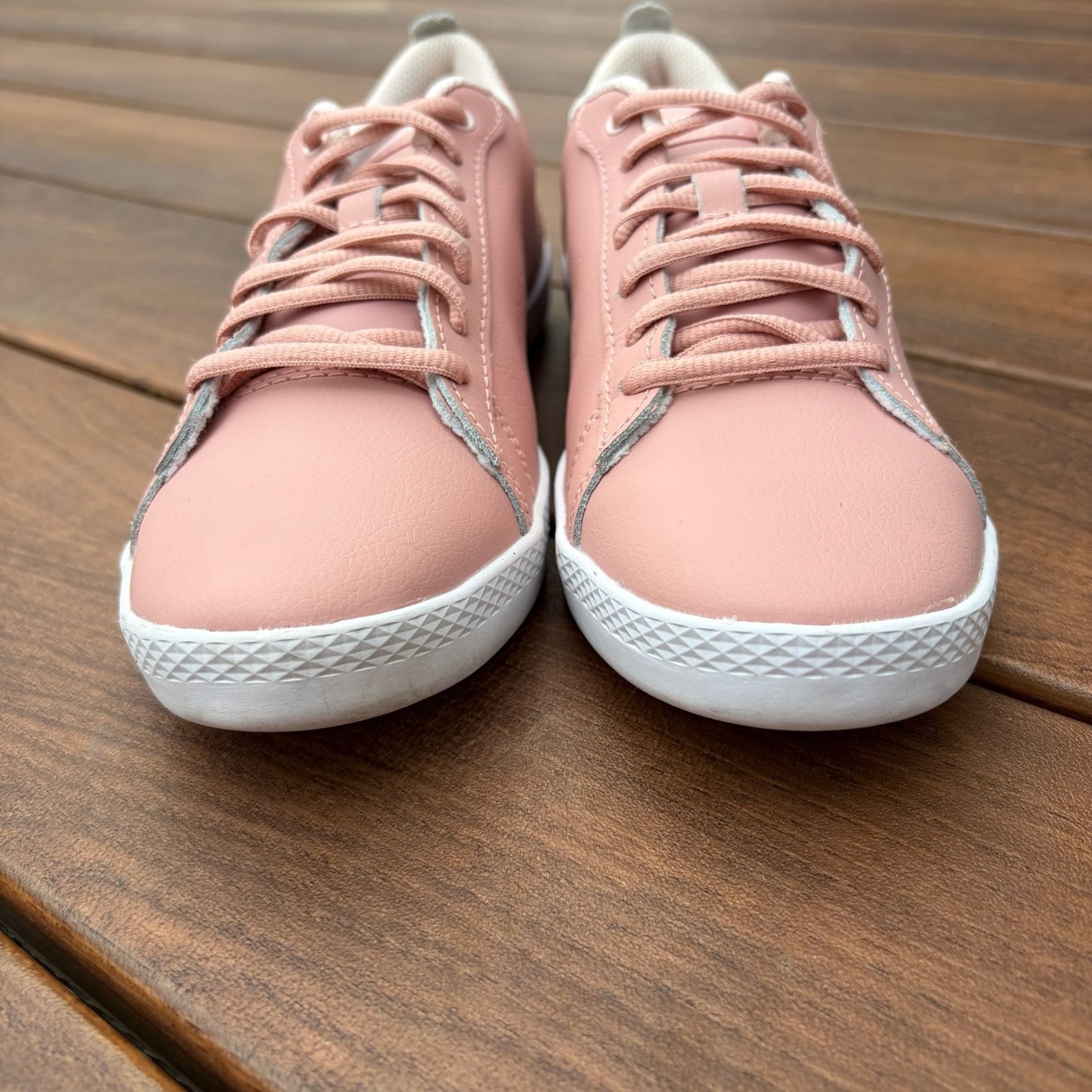 Puma Smash v2 Perf Leather Low-Top Women’s Sneakers in Peach Beige Size 8