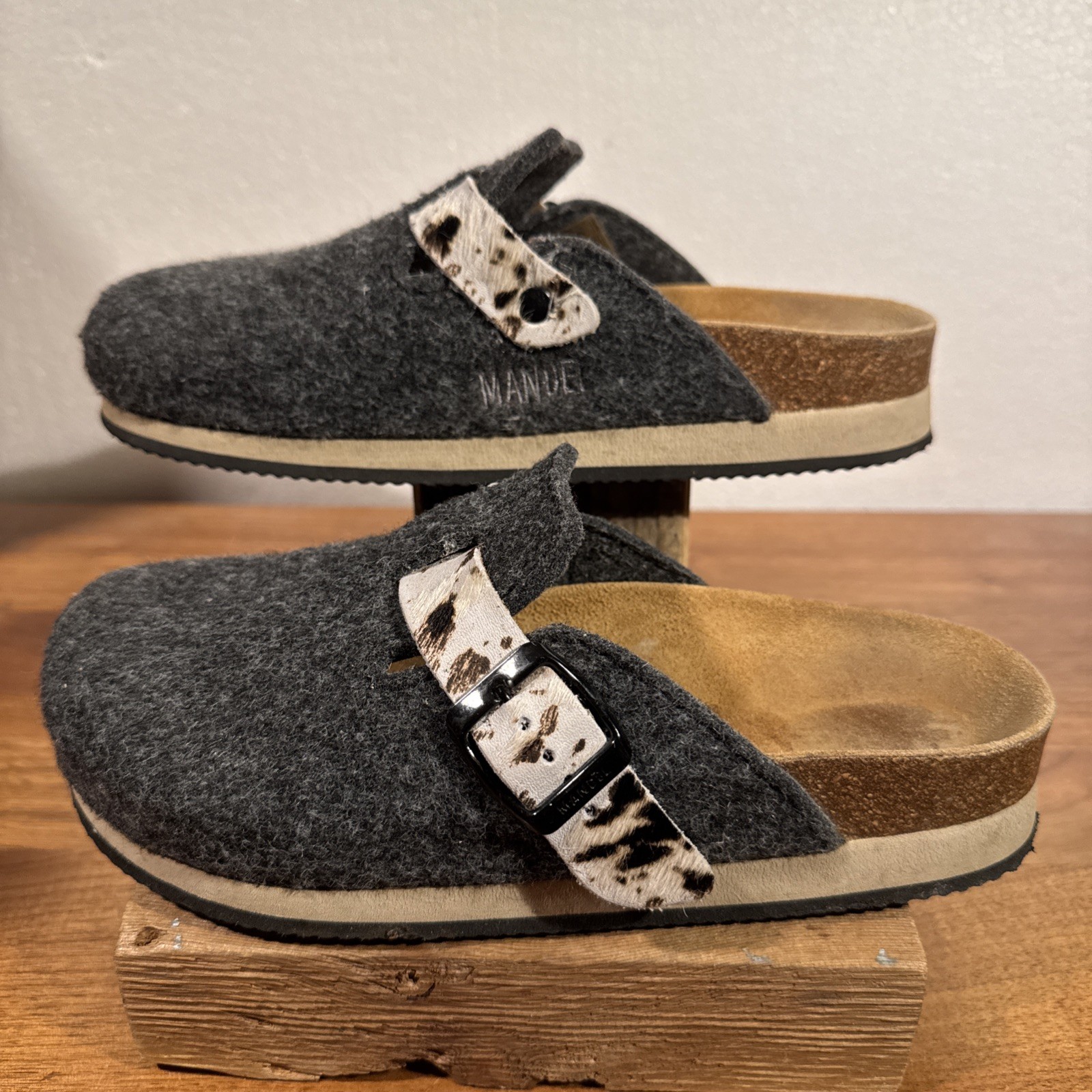 Mandel Sandals Sabot Clog EU 36, US 6 NOE Grey Felt Faux Cowhide Strap Cork $85
