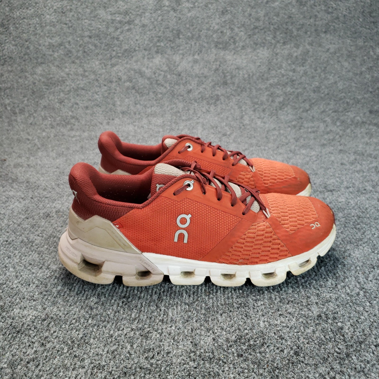 On Cloud Cloudflyer Shoes Womens Size 8 Orange Running Sneakers Lightweight