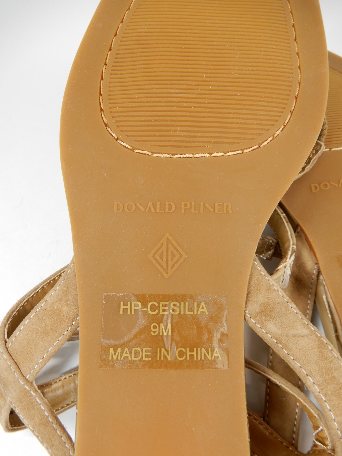 Donald Pliner Cecilia Strappy Sandals Size 9 Low Heel Tan Croc Suede Leather NEW