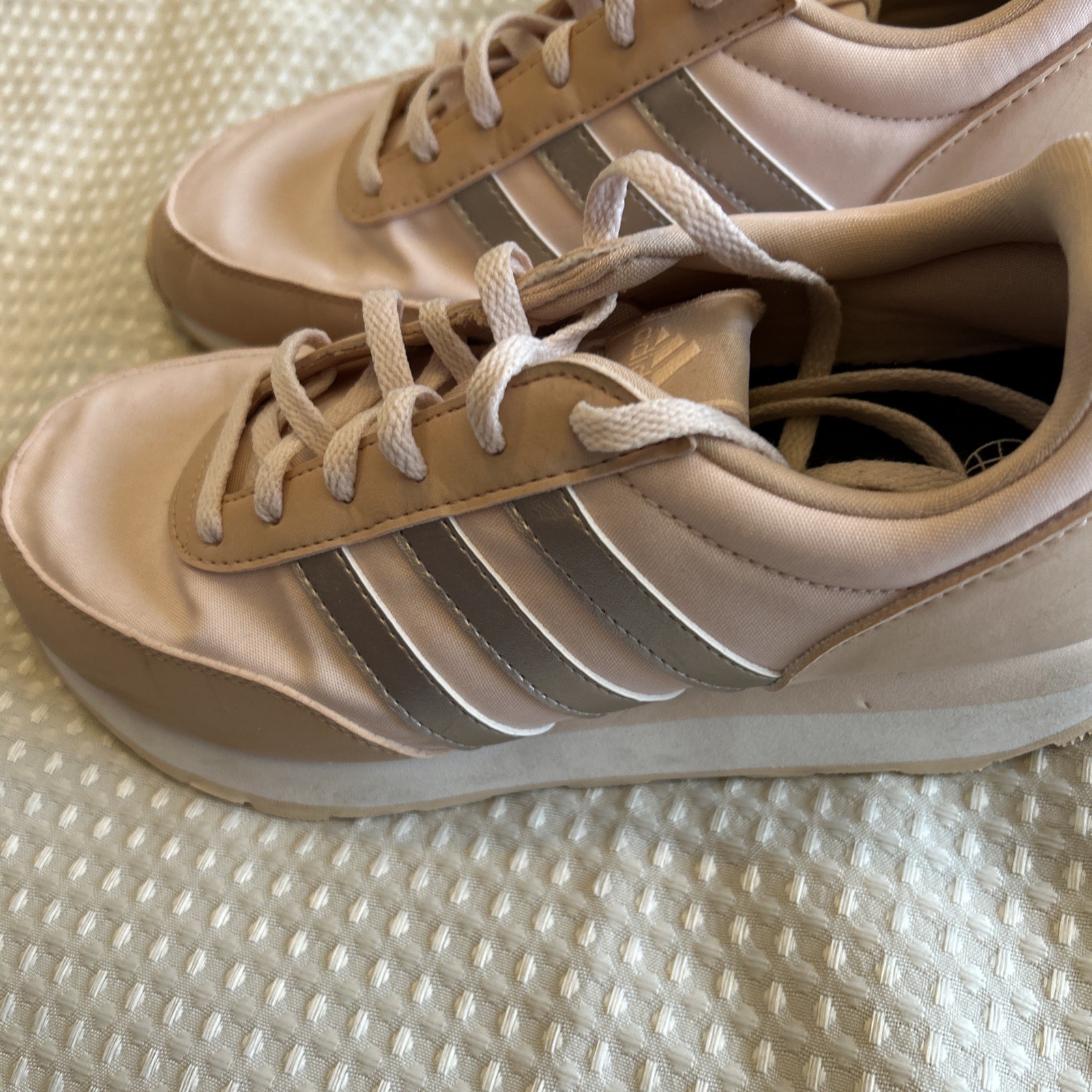 Adidas Run 60s 3.0 Womens Classic Retro Fashion Sneakers Trainers Sz 7.5