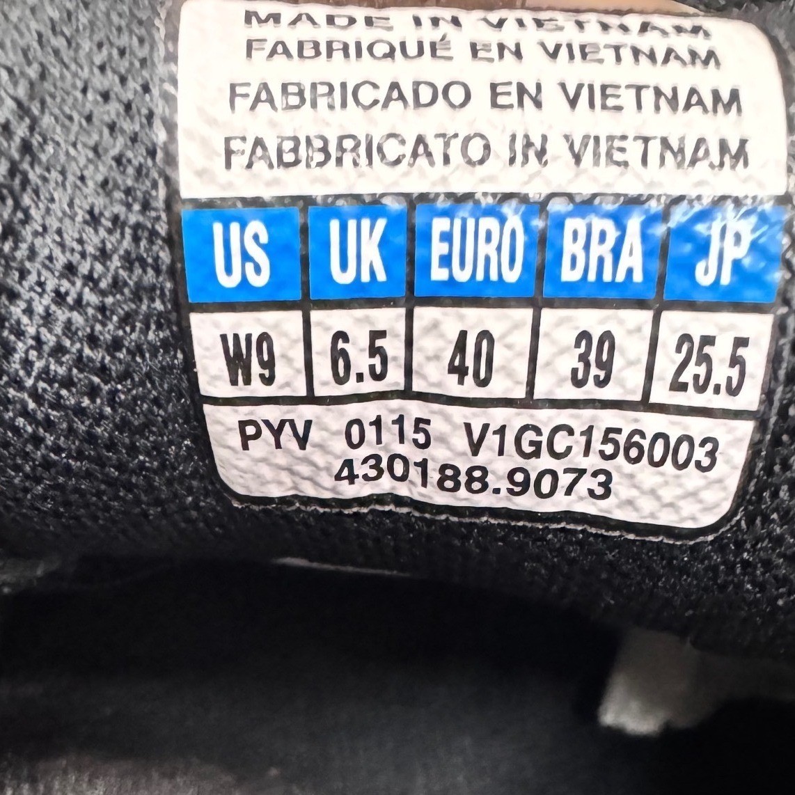 Mizuno Wave Bolt 4 Volleyball Shoes Women Size 9 Black Excellent V1GC156003