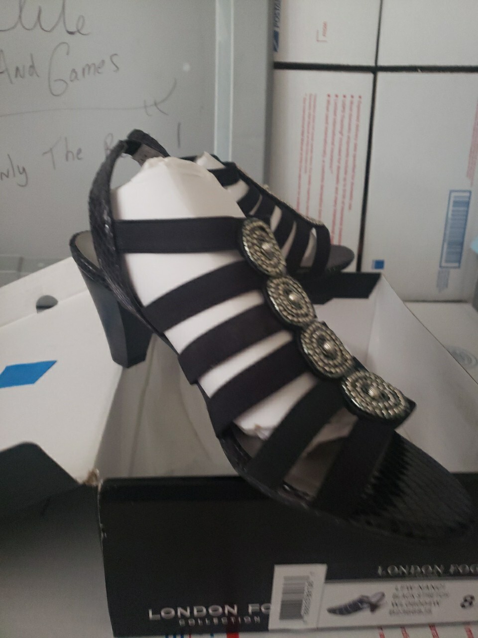 London Fog Nanci Womens Black Strappy Sandals Shoes Size 8.5 M NIB #00s