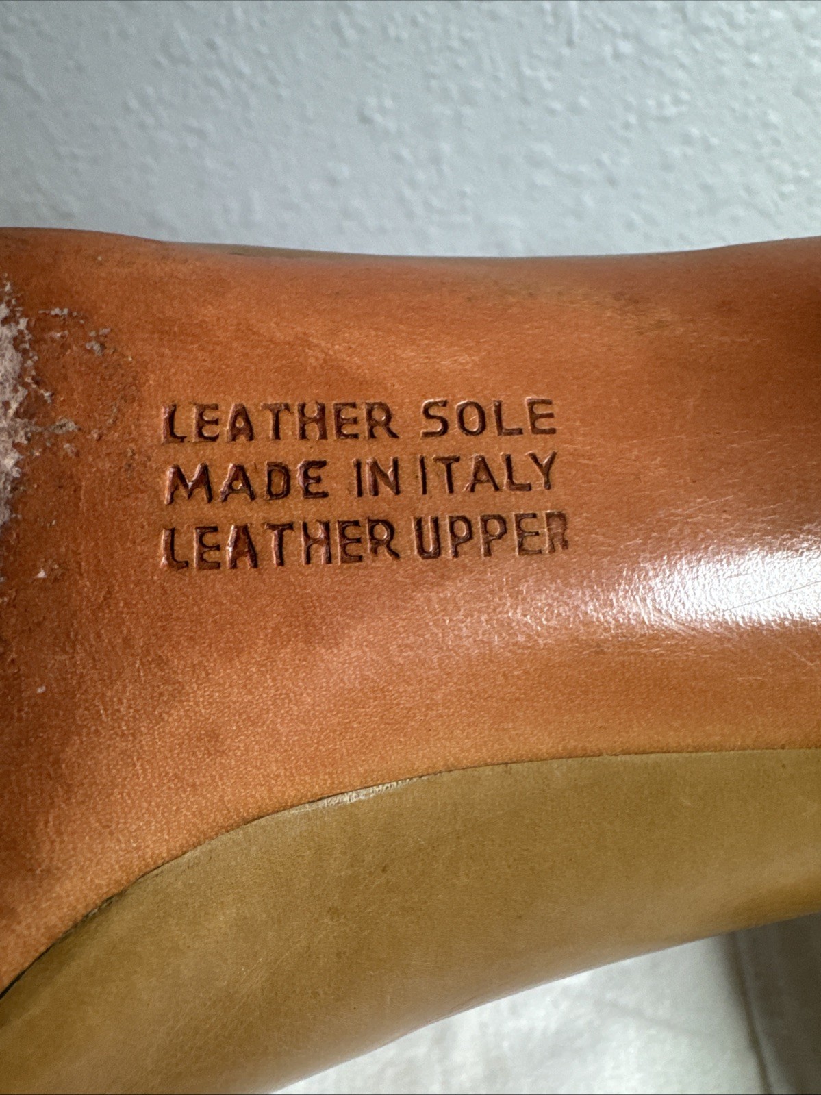 Vintage Salvatore Ferragamo Italy Tan Leather Pumps Shoes sz 8 AAA Narrow