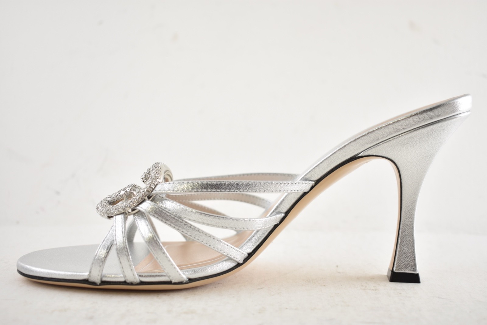 Gucci Interlocking G 85mm Silver Leather Crystal GG Logo Heel Mule Sandal 40