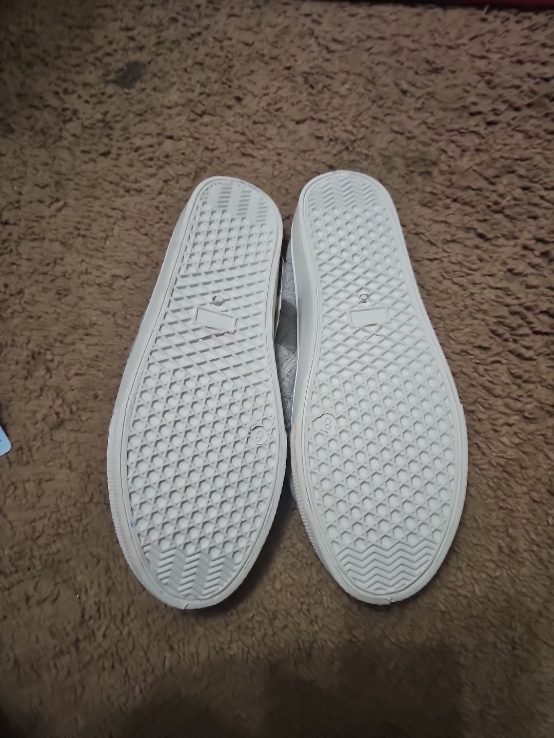 Ladies Bobbie Brooks Gray Shoes Slip-on Sneakers Women’s Sizes 6, 7, 8