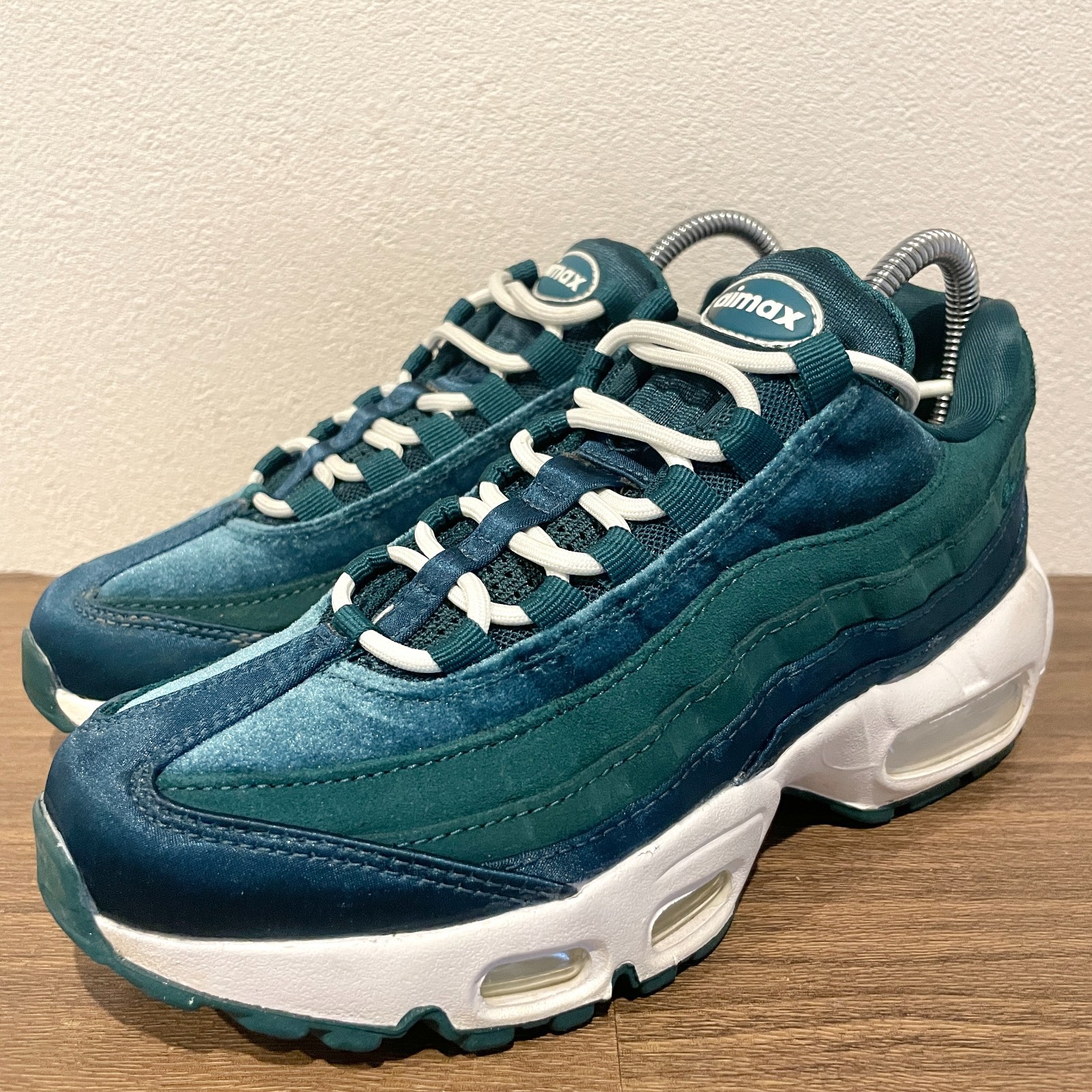 Size 6 – Nike Air Max 95 Green Velvet W DZ5226-300
