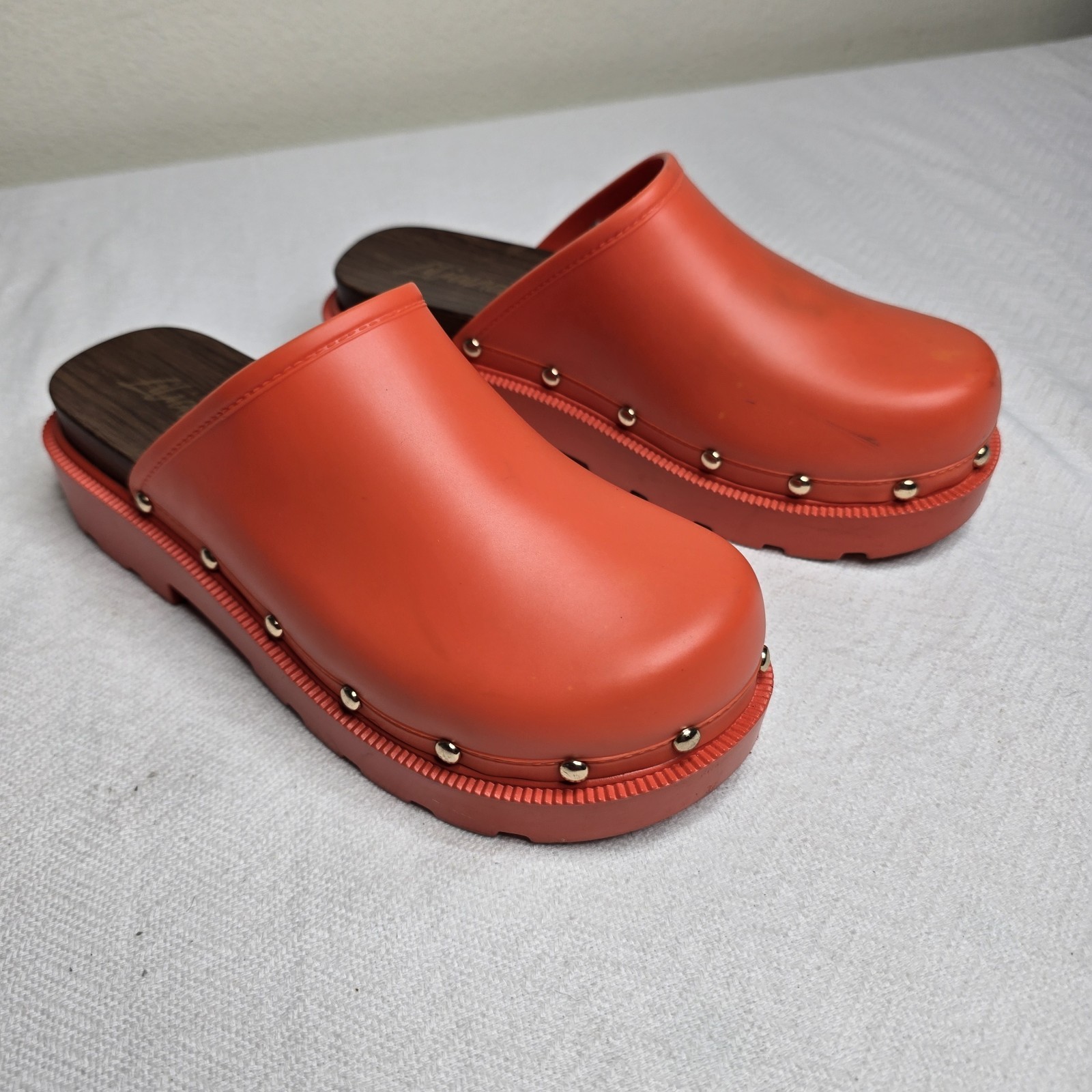 Liliana Orange Studded Slip-On Clog Sandals Slip Resistant Women’s US 10