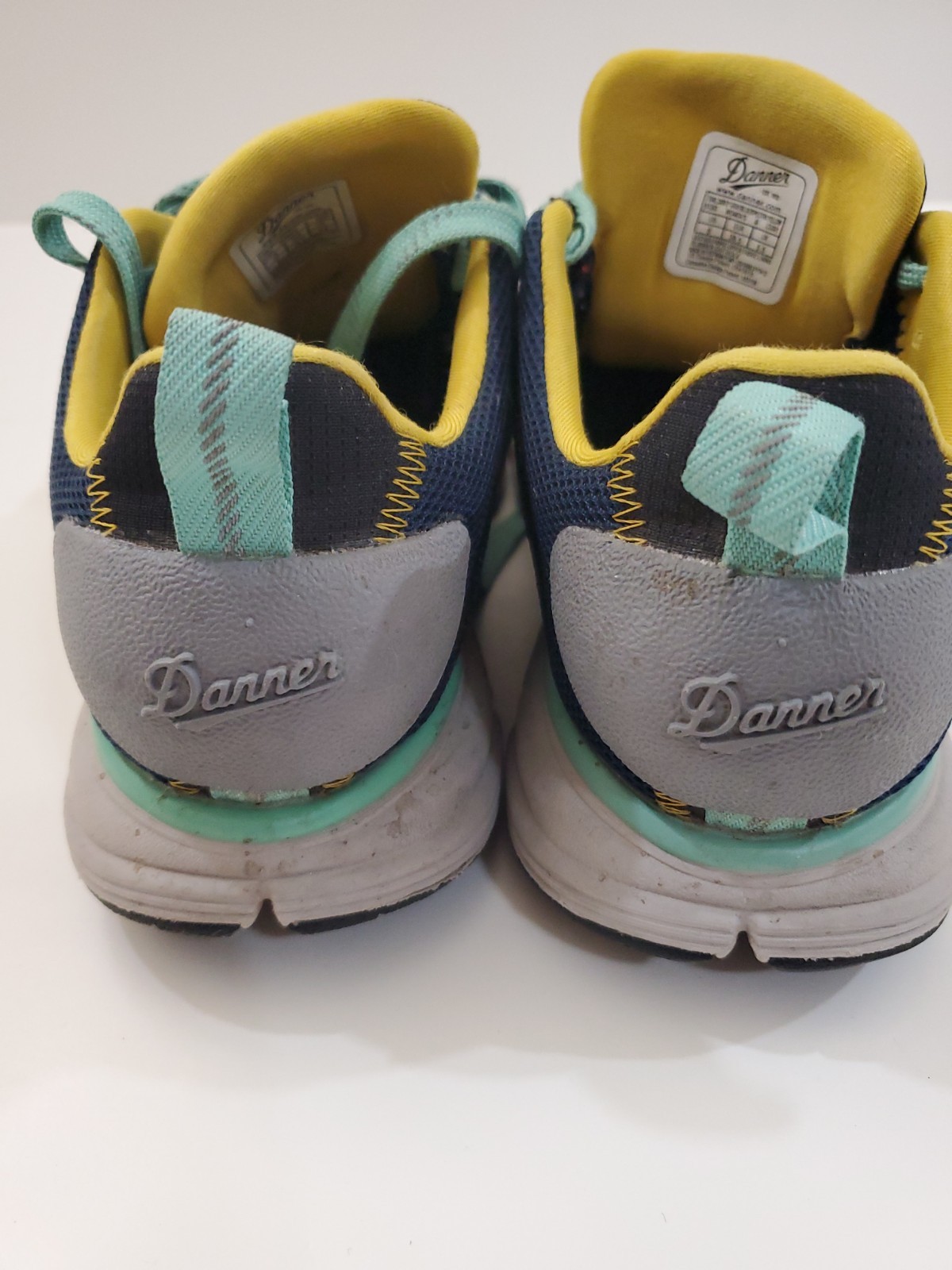 Danner Women’s Size 8 Trail 2650 Gray/Blue/Spectra Yellow 3″ Hiking Sneakers