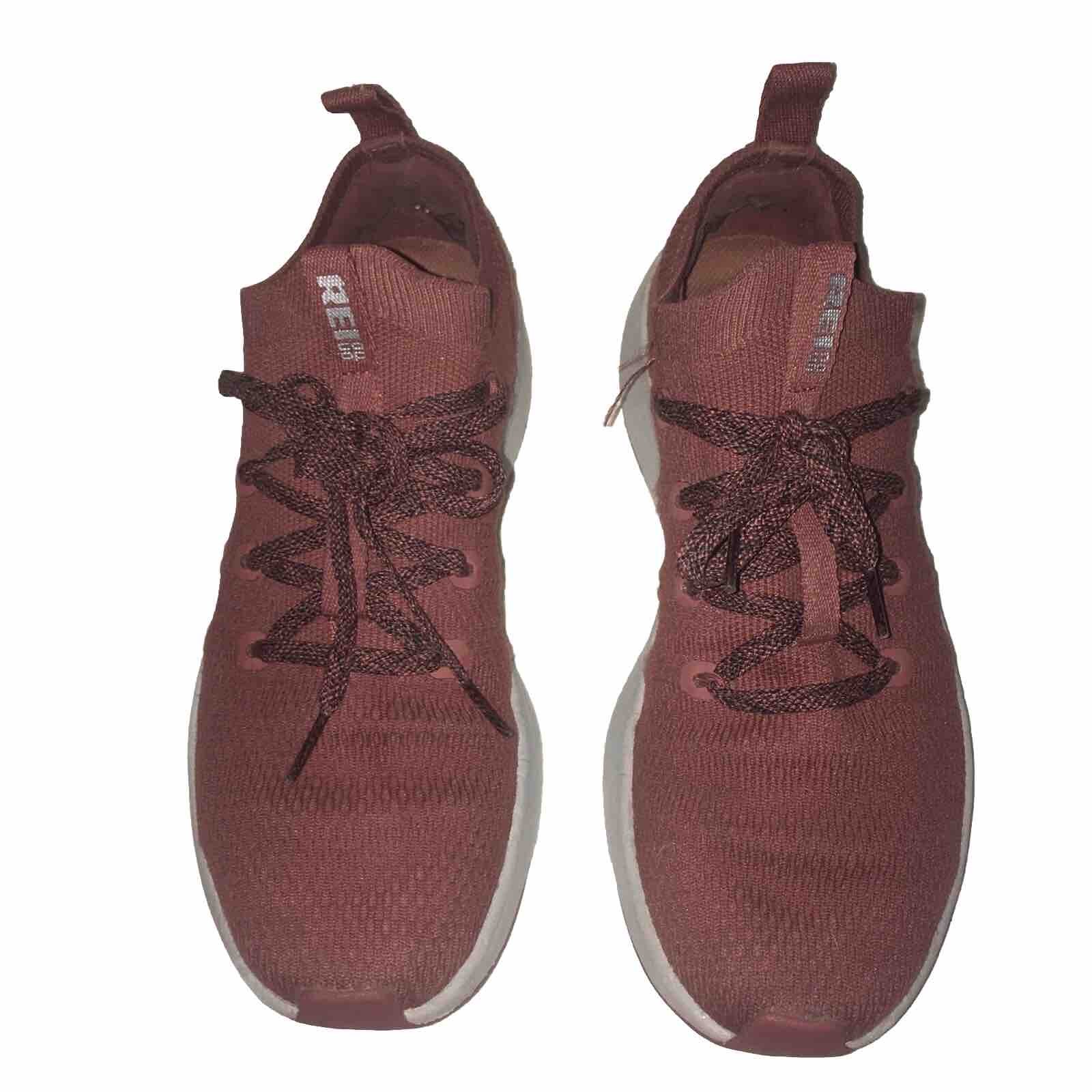 REI Co-Op Beyonder Womens Shoes Multisport Athletic Red Gray Sneakers Sz 8