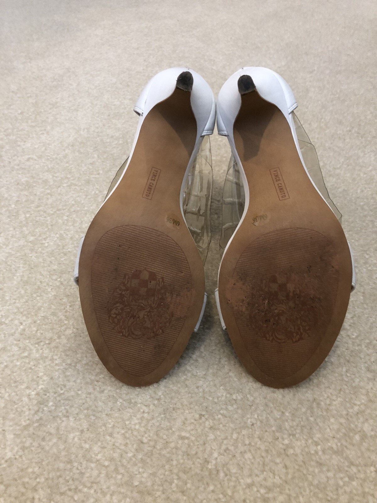 VINCE CAMUTO VC-MYSTICAL IVORY SIZE 6M