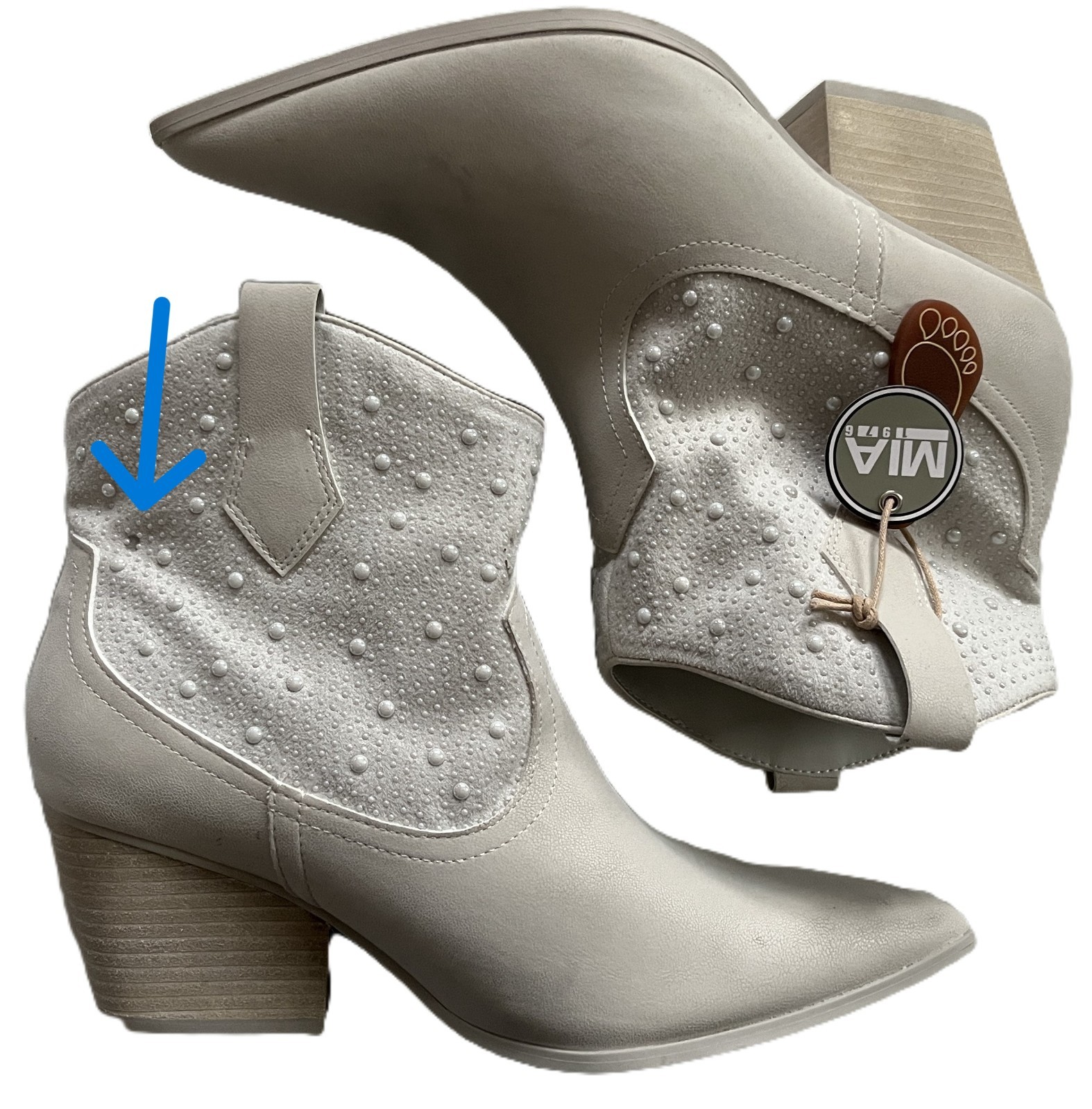 MIA Lauanne Beige Pearl Studs Pull On Western Ankle Boots Womens 8.5 NEW FLAWED