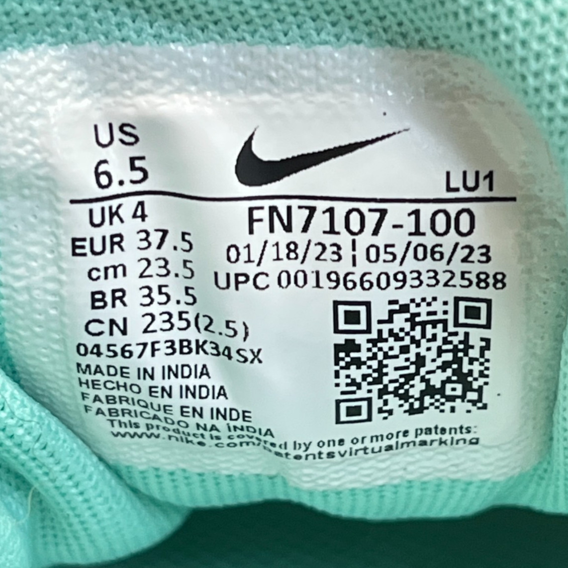 Nike Air Max Bella TR 5 Womens Size 6.5 White Athletic Running Shoes Sneakers
