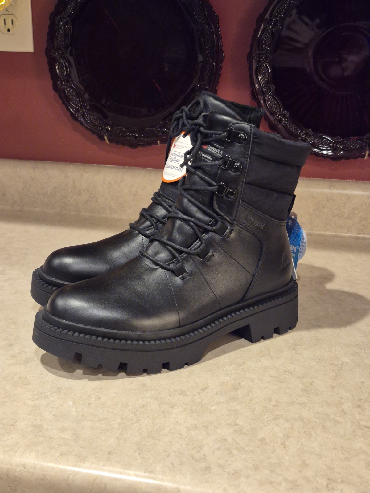 Ozark Trail Women’s Lace Up Black Winter Combat Boots -20F Temp Rated NWT Size 7