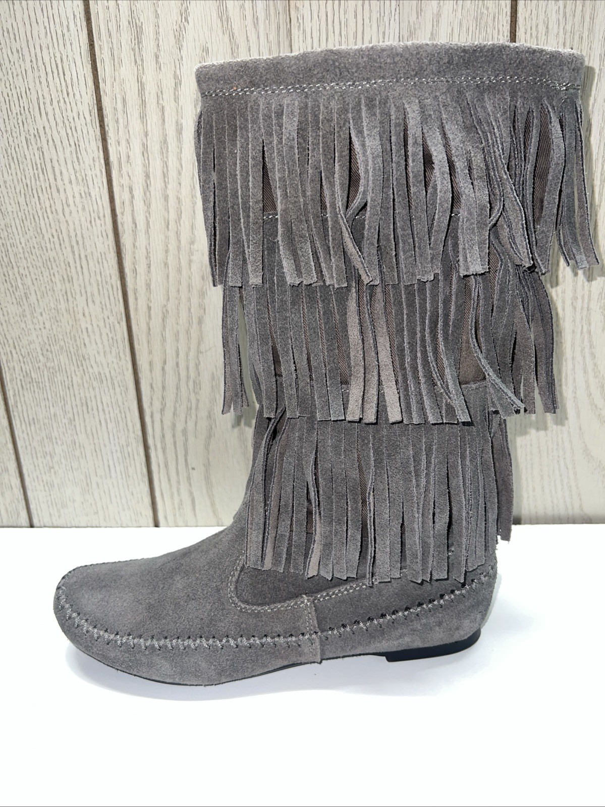 LC Lauren Conrad Thia 3-Tier Fringe Slip On Flat Festival BoHo Moccasin Boot 6 M