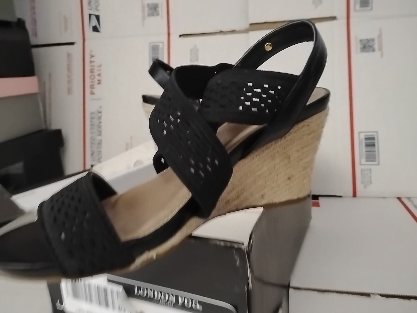 “London Fog” size 10 M , Woven Textile Sandals Pickwick BLACK Wedge Heel #00t
