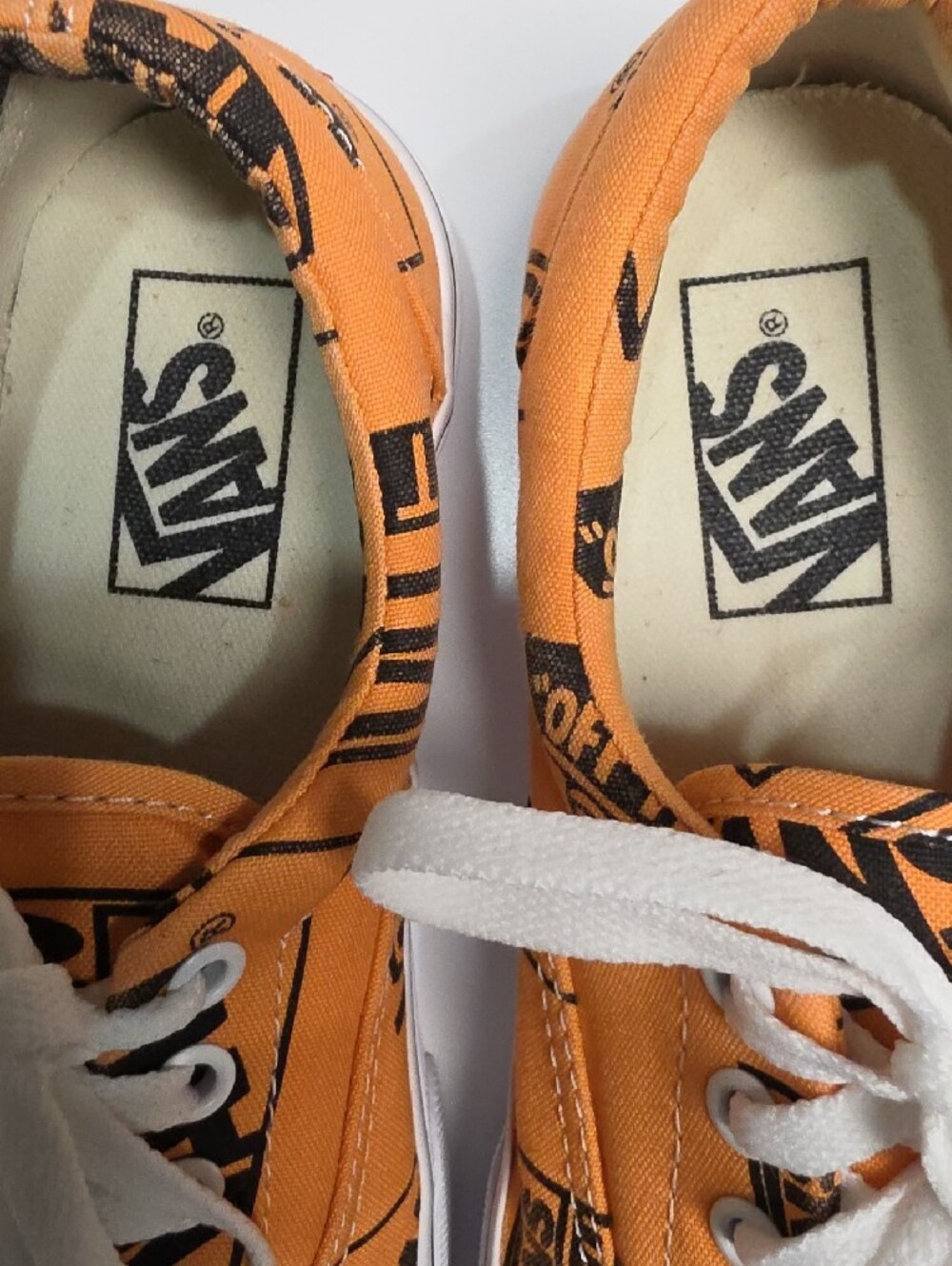 Vans Era ‘Logo Mix’ Tangerine Orange Black Low Top Sneakers – Size 7.5