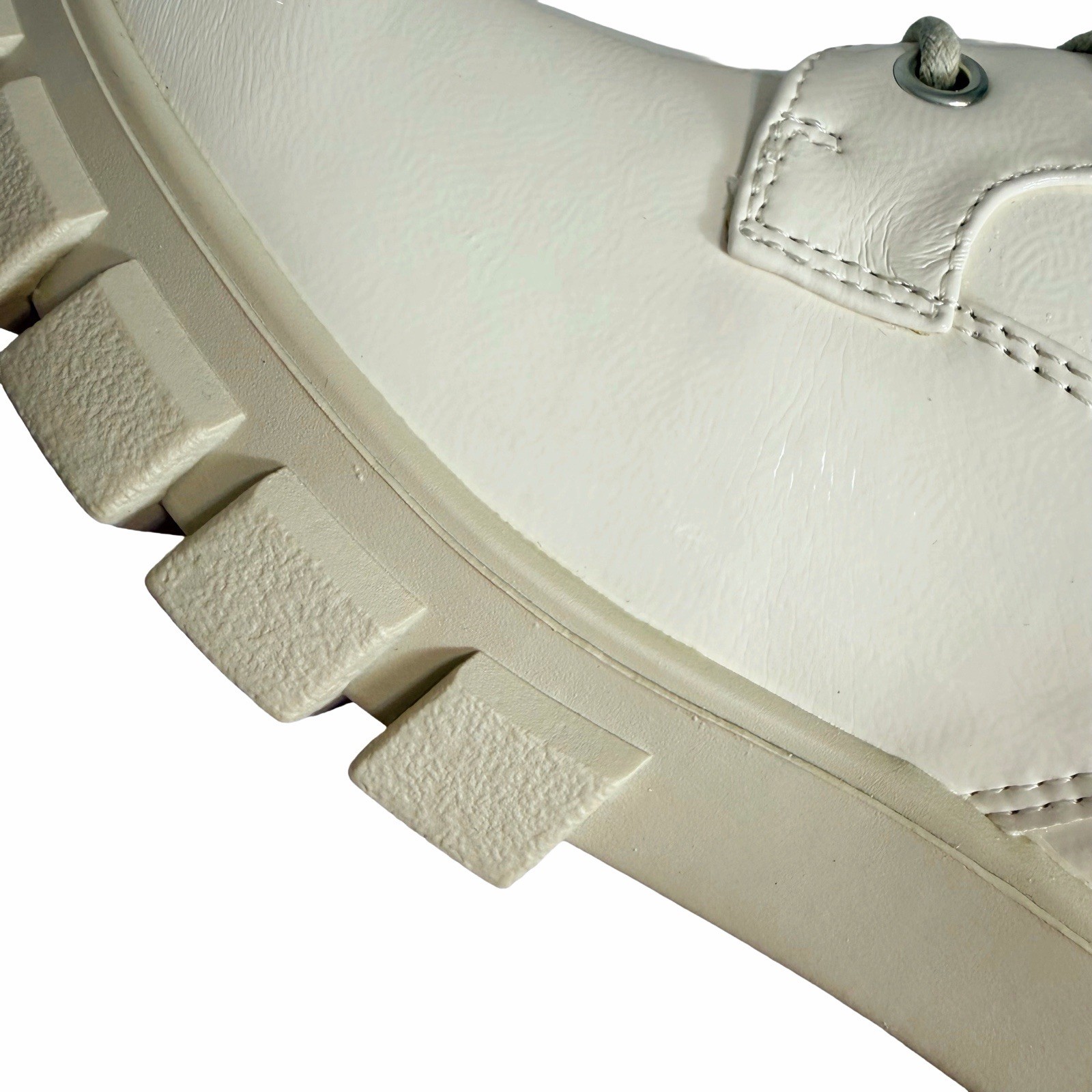 Hey Girl by Corkys Cray Combat Boots Women’s 9 Ivory Patent Lug Sole Zip