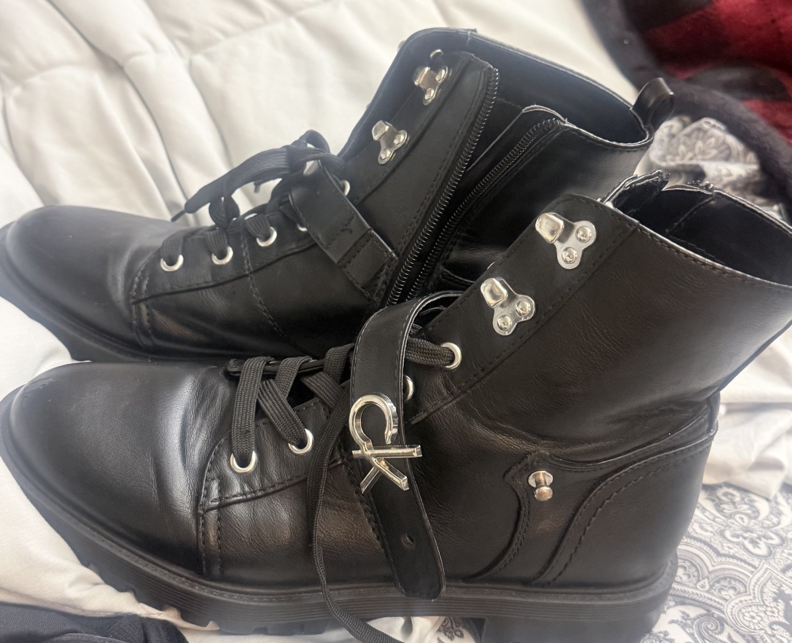Calvin Klein Women’s Black Leather Combat Boots Size 8.5 Lace Up Logo Strap