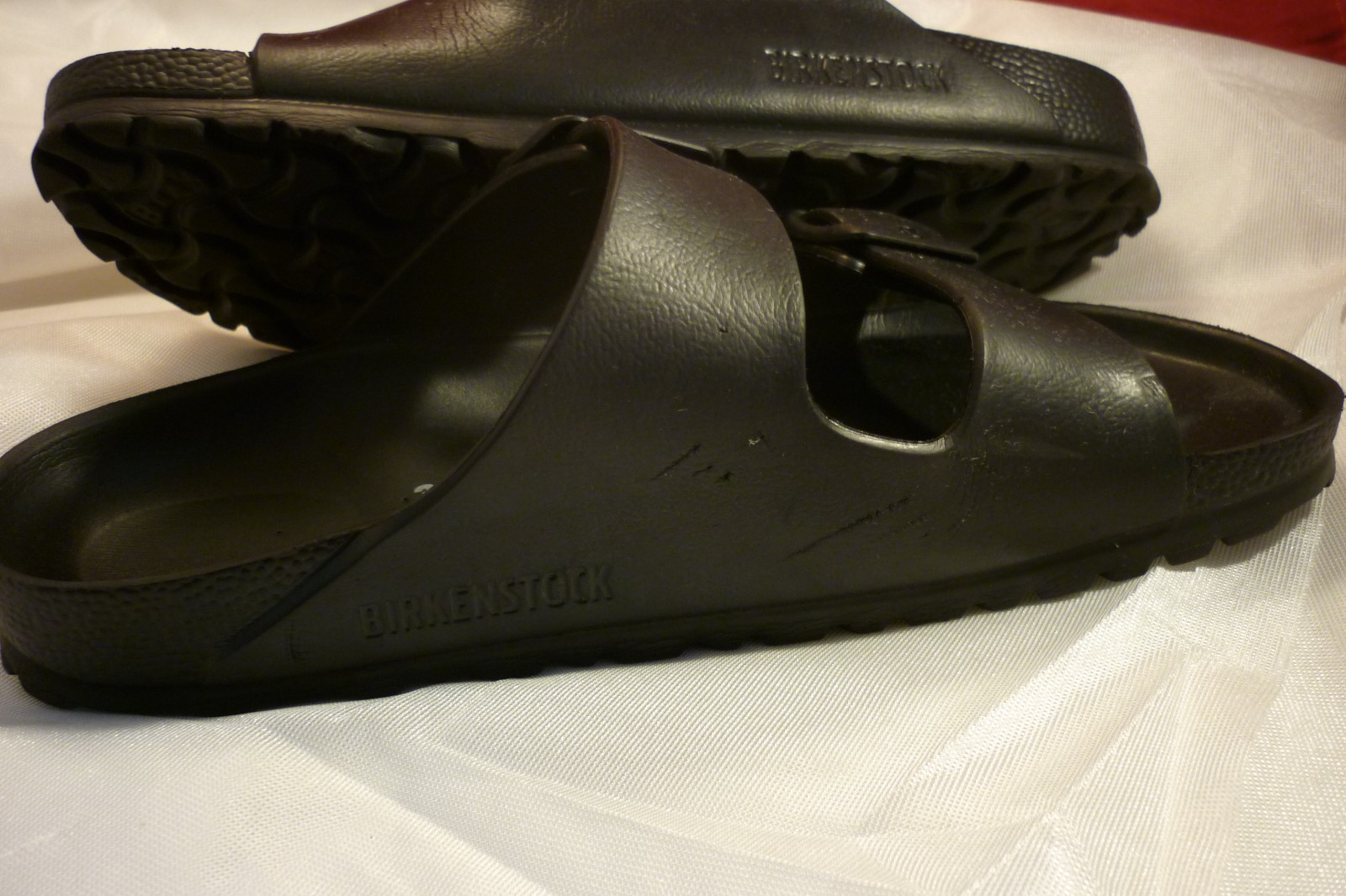 BIRKENSTOCK GERMANY SLIP ON BLACK SANDLES SIZE 6 EURO SIZE 37