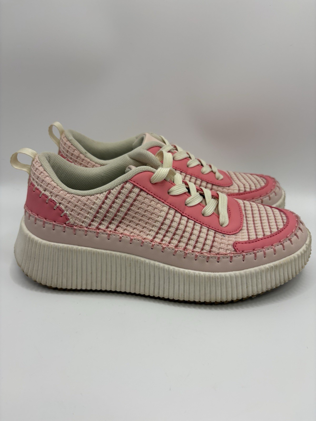 Pink Nicole Miller Brita Sneakers Shoes Women’s Woven Stitched 7.5