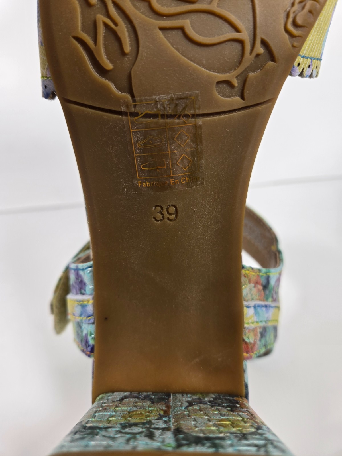 L’Artiste Spring Step Vogeush Floral Heeled Sandal Sz 8.5 (39) Boho Wedding EC