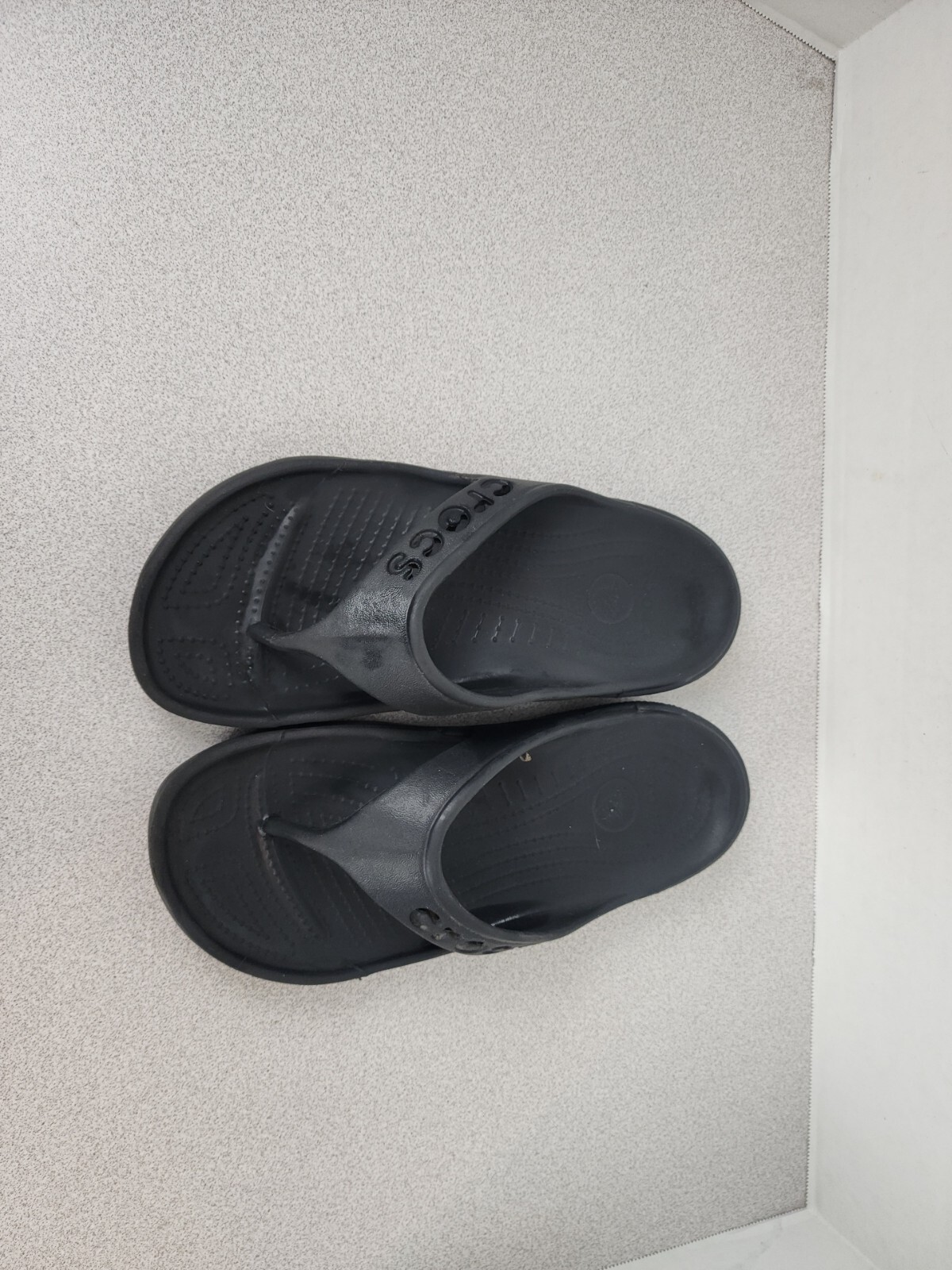 Crocs Baya Flip Black Sandals Flip Flop Comfortable Light Weight Womens 6 Mens 8