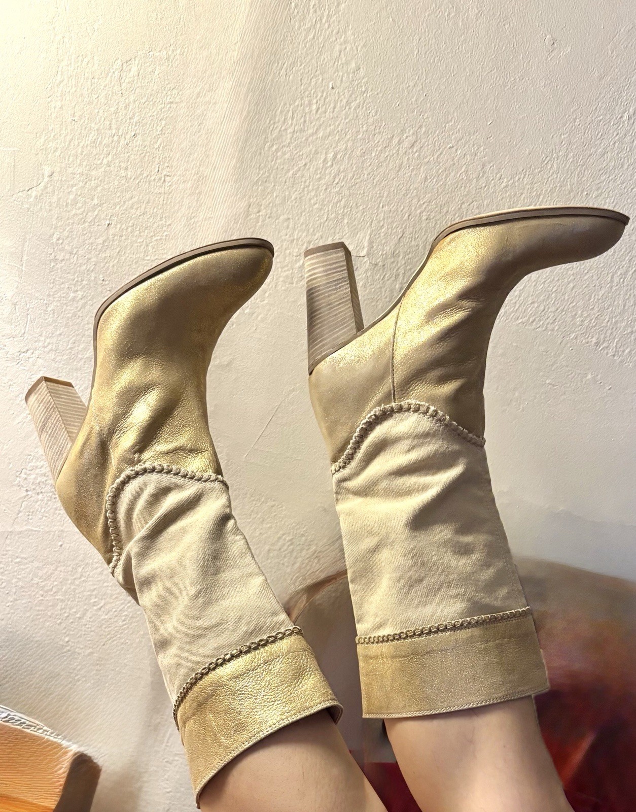 Luxury Boutique 58 Gold Ankle Boots Size 39. Gold Leather and Beige Canvas.