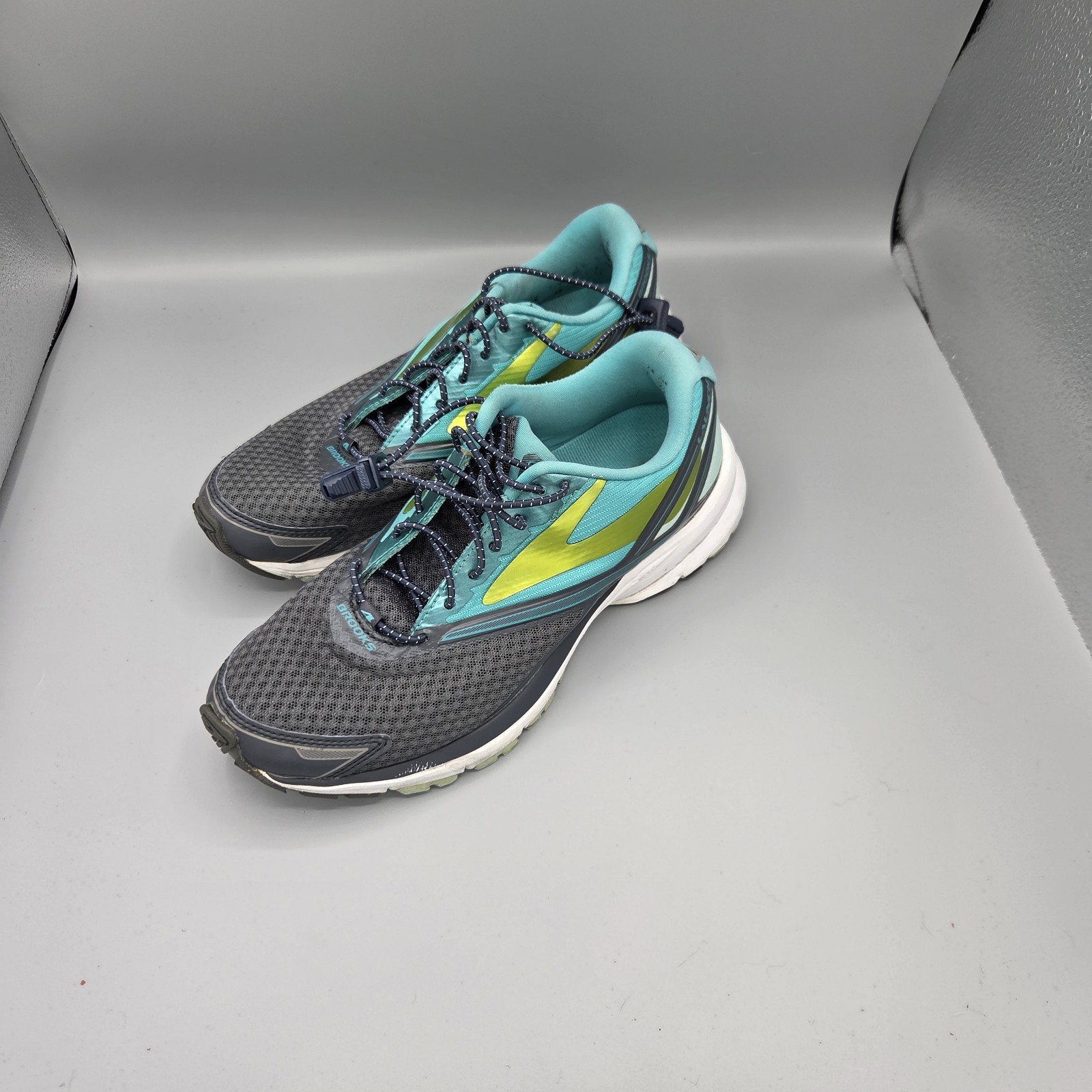 Brooks Launch 4 Women’s Running Shoes Size 8.5 Slate And Green