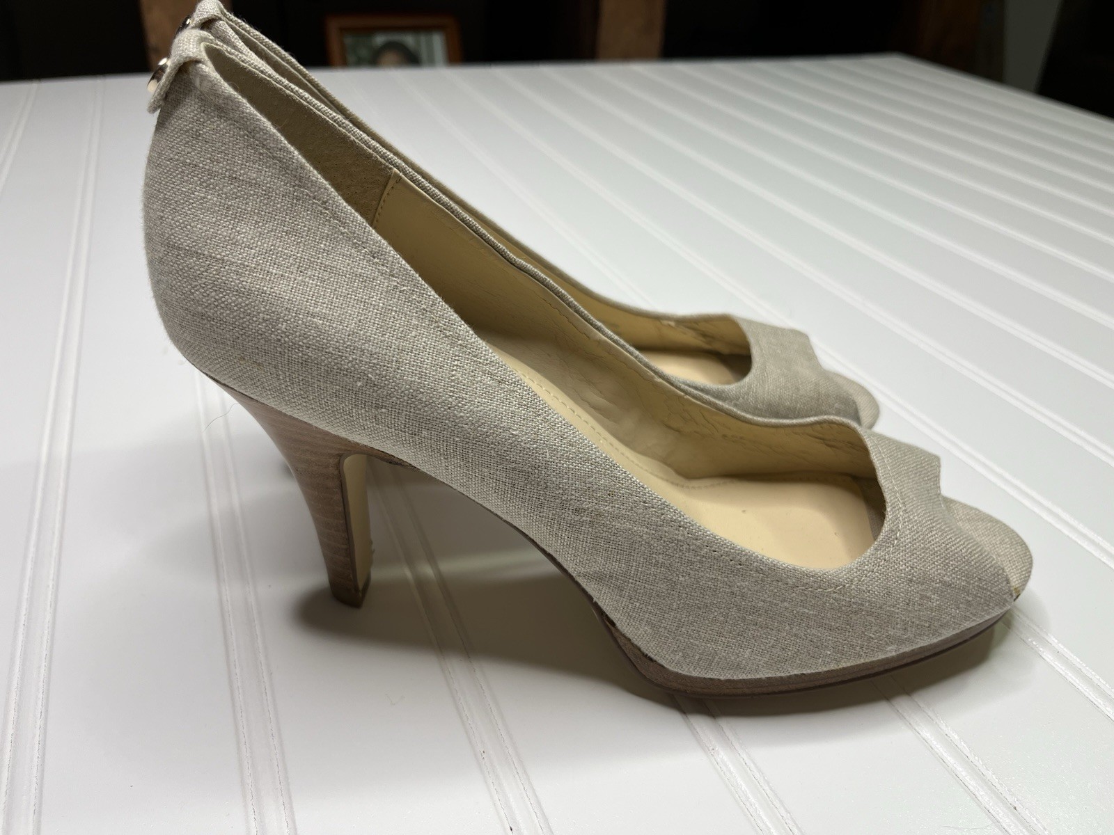 Calvin Klein Kail Women’s Peep Toe Pump Heels Classy Beige Linen Heels 7.5 M