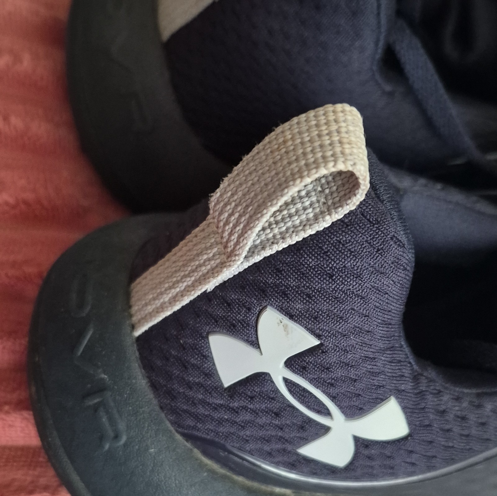 Under Armour HOVR Rise 3 Team Low Top Sneakers Midnight Navy Lace-Up Mesh
