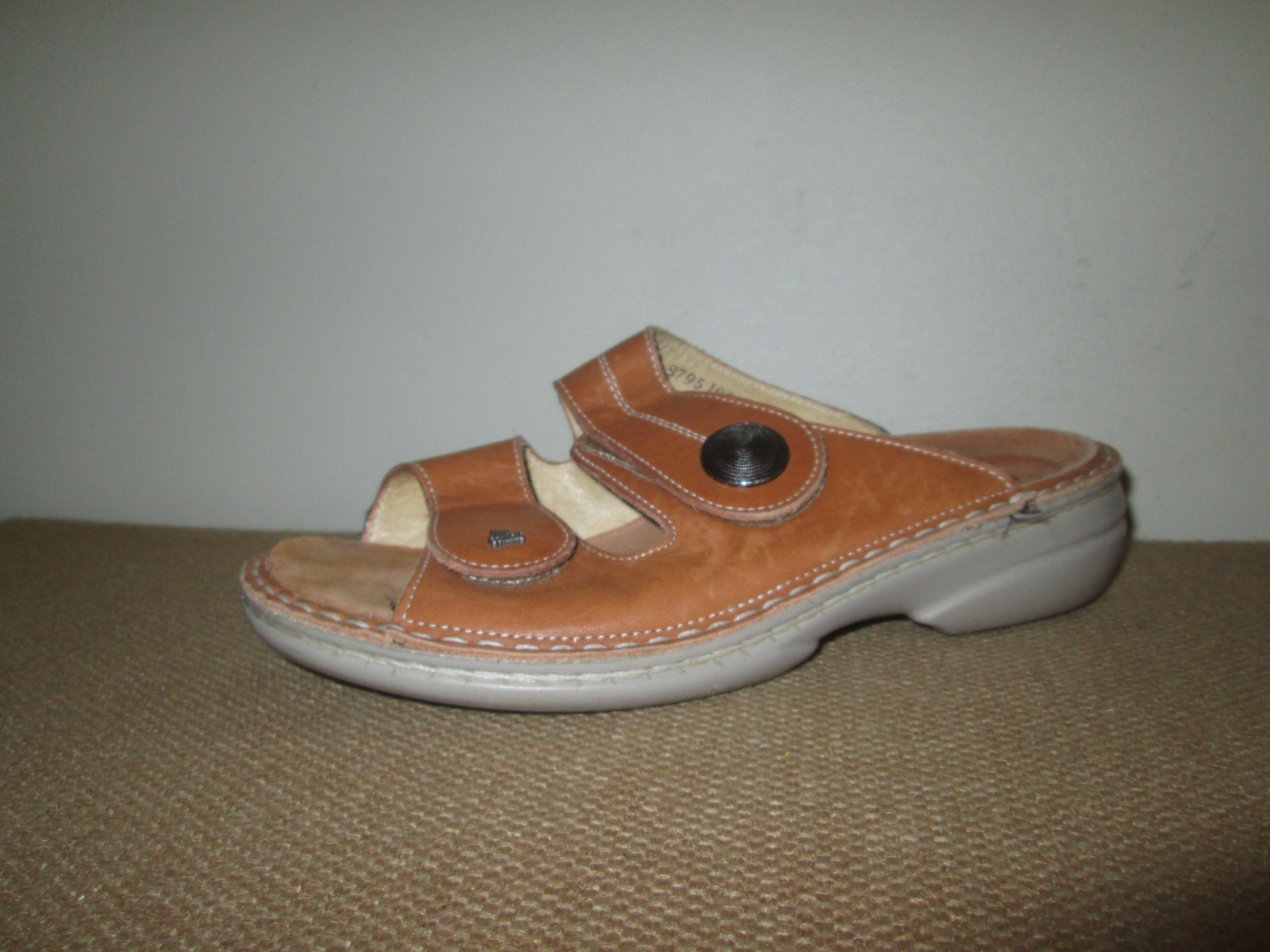 Women’s FINN COMFORT Sansibar Tan Leather 2 Strap Slides Comfort Sandals ~ 38