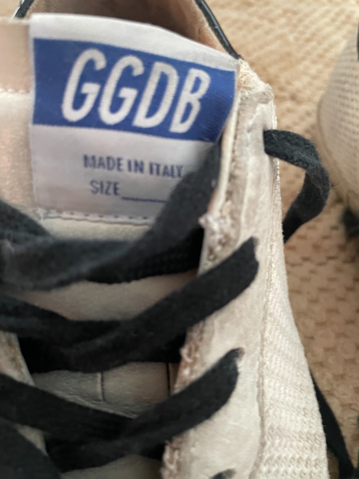 Golden Goose Low top Skateboard Sneakers – 2 pairs – Italian made – Size 40