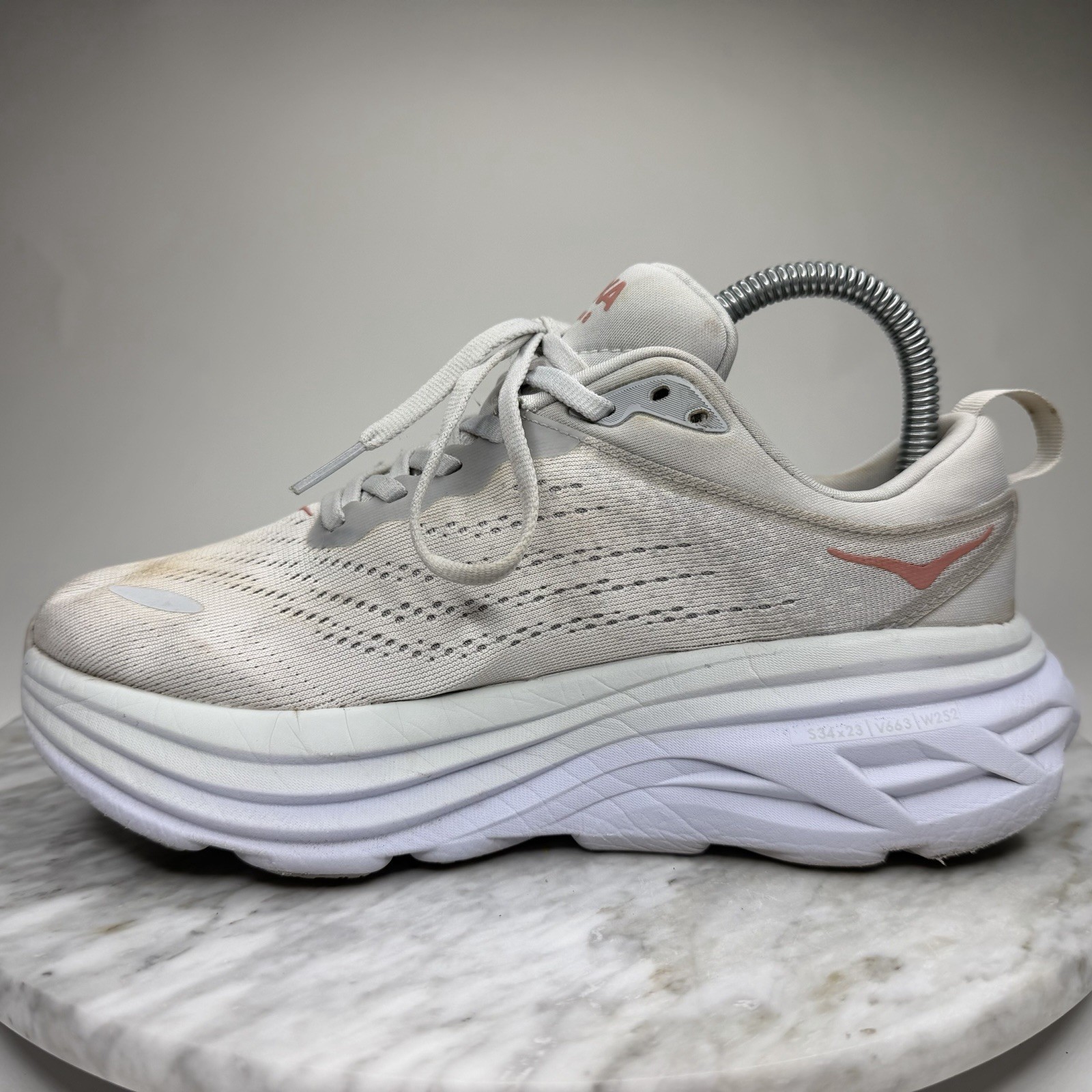 Hoka One One Bondi 8 Harbor Mist/Lunar Rock Running Shoe’s Women’s Size 6.5B