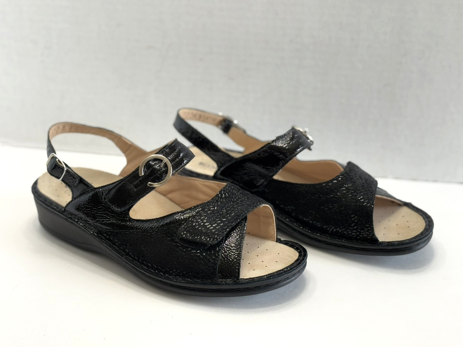 Ecosanit Womens Black Patent Leather Ankle Strap Comfort Sandals Italy Sz 42 /11